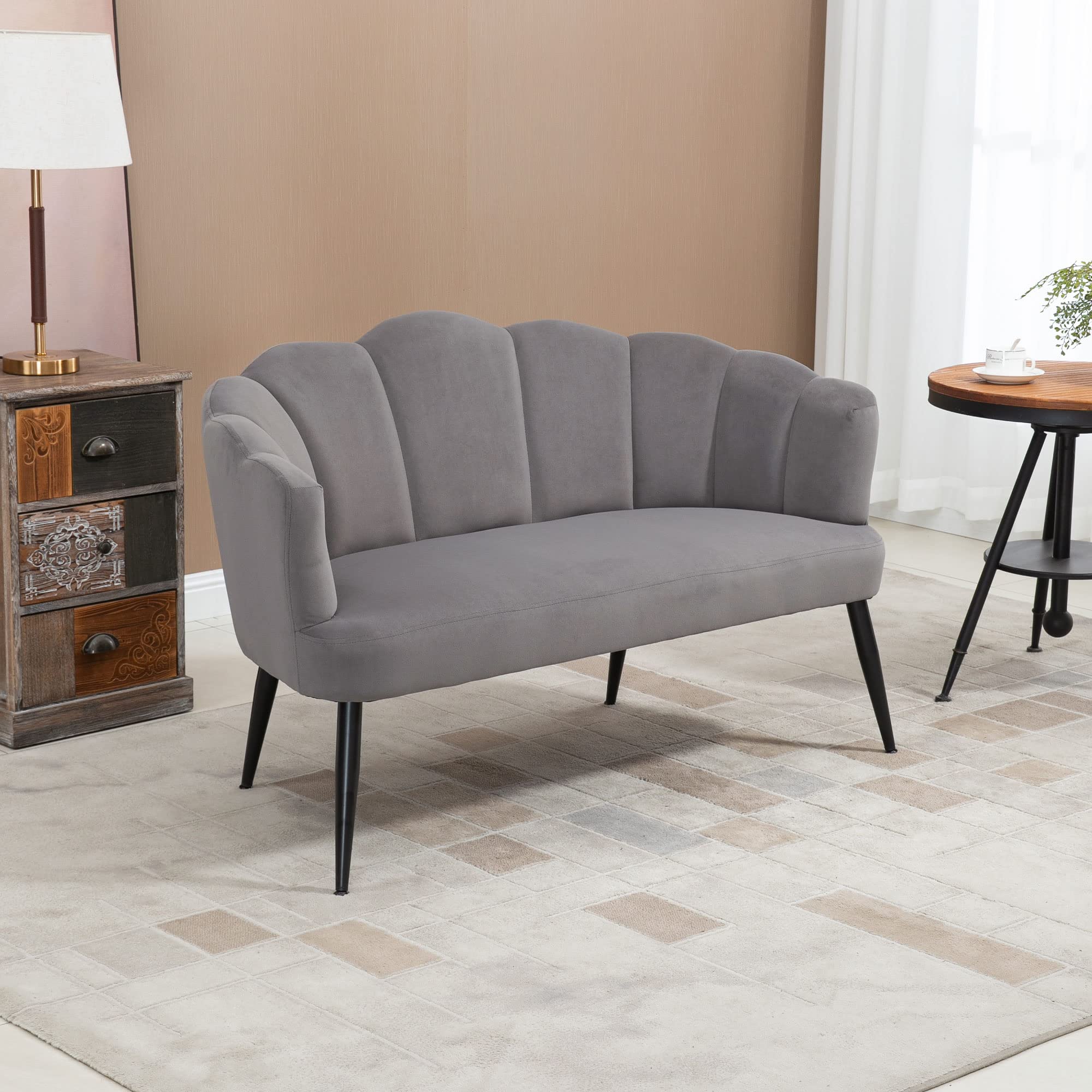 HOMCOM Divano 2 Posti in Velluto, Divano a Conchiglia, Divanetto da Salotto, con Gambe in Metallo, Stile Moderno, Elegante, da Soggiorno, 132x66x80cm, Grigio