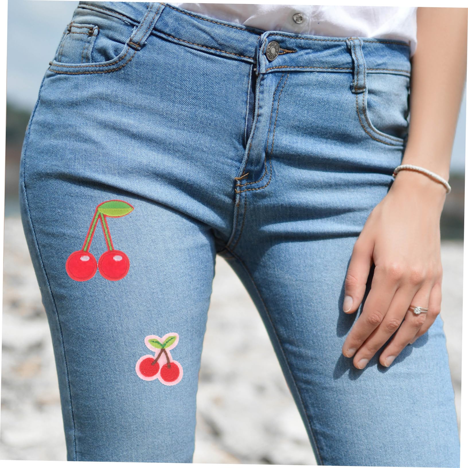 SHINEOFI 100 Piezas Coser En Material De Costura Coser En Insignia Pegatinas De Costura De Cerezas Apliques De Ropa Bordada Cereza Ropa y Accesorios Poliéster