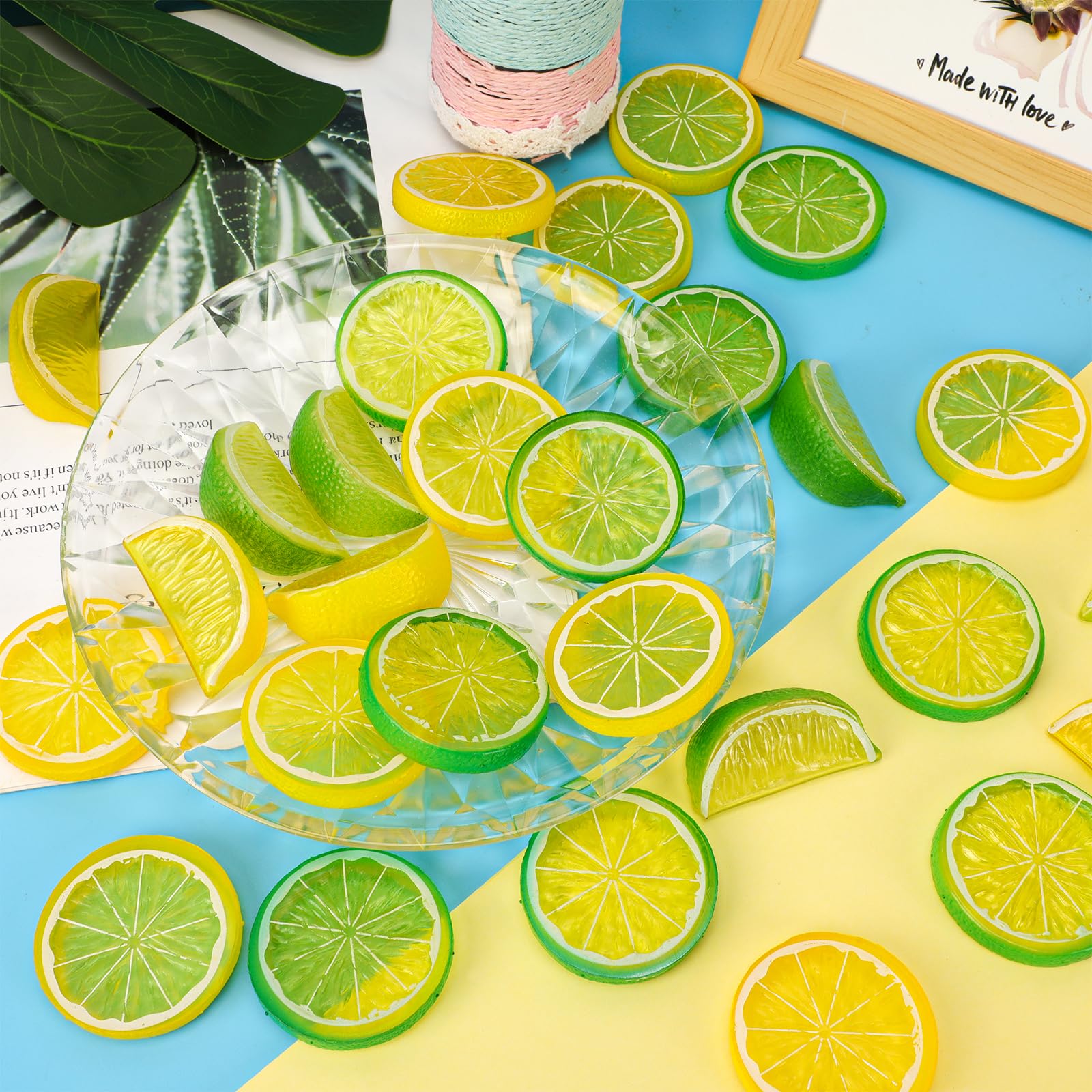 MWOOT 30 Piezas Rodajas de Limón Artificiales, Fruta Artificial para Decoración, Rodajas de Fruta de Simulación Plástica para Fiesta Cocina Boda Centro de Mesa Manualidades DIY Accesorio Fotográfico