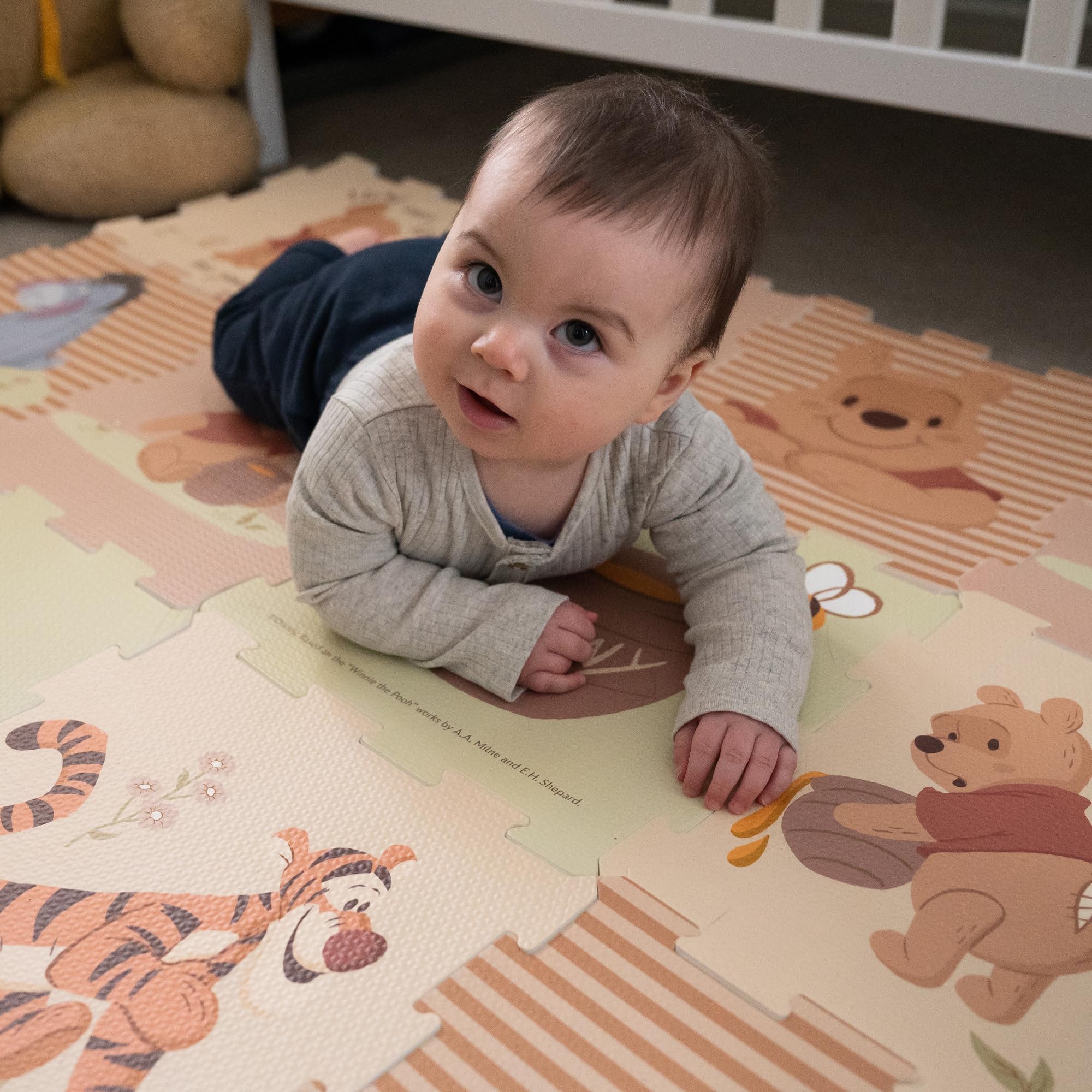 Disney Winnie The Pooh - Tapetes de Espuma Suave para bebés y niños pequeños, para Corral, Tiempo Boca Abajo, 10 mm de Grosor, 12 Piezas entrelazadas para niños