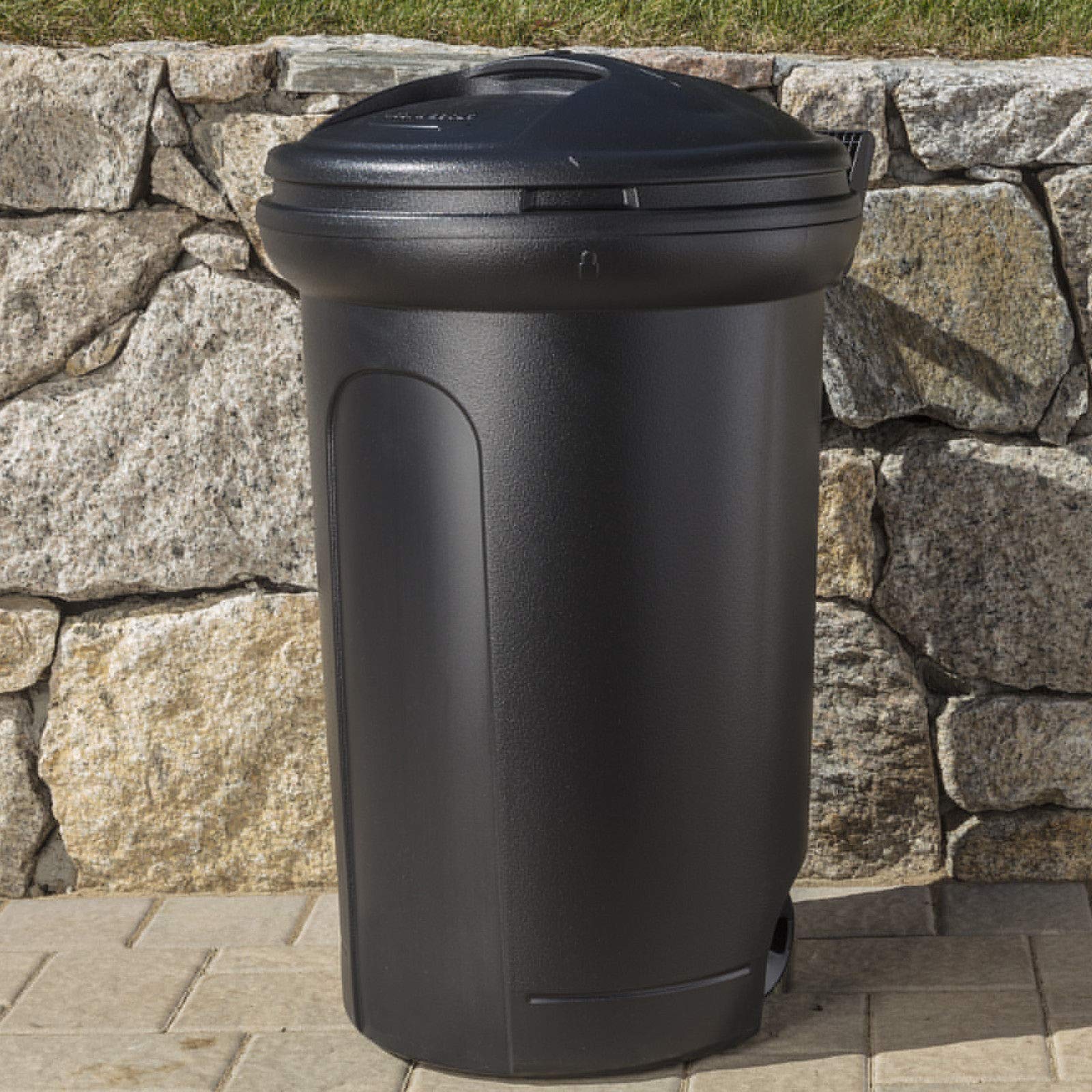 32 Gallon Wheeled Trash can Garbage Container Outdoor Plastic Waste Bin Basket Black Trash can