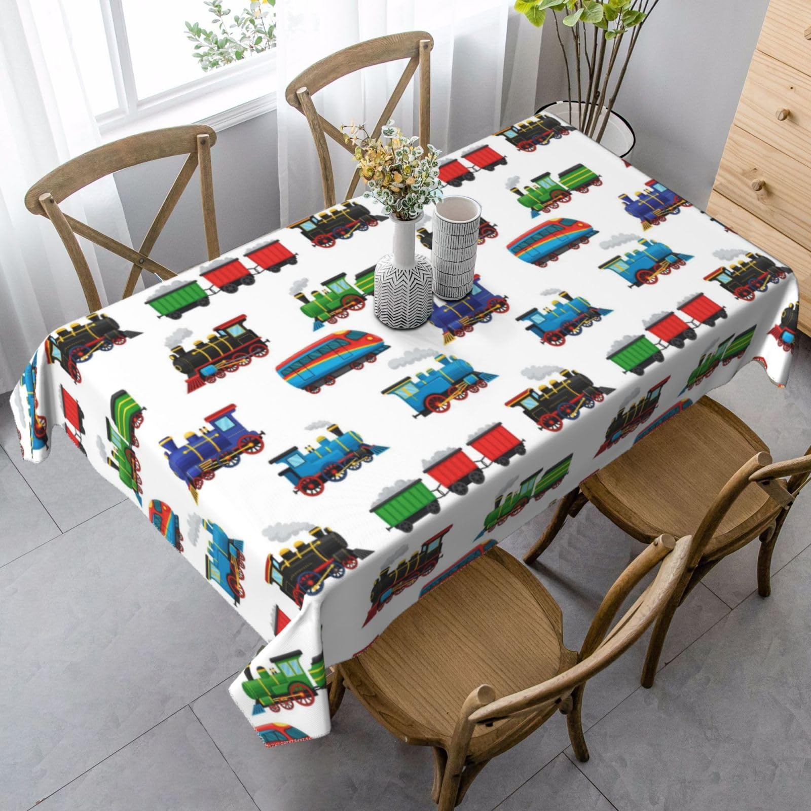 Nappe motif de train infroissable pour éviter le repassage des tables