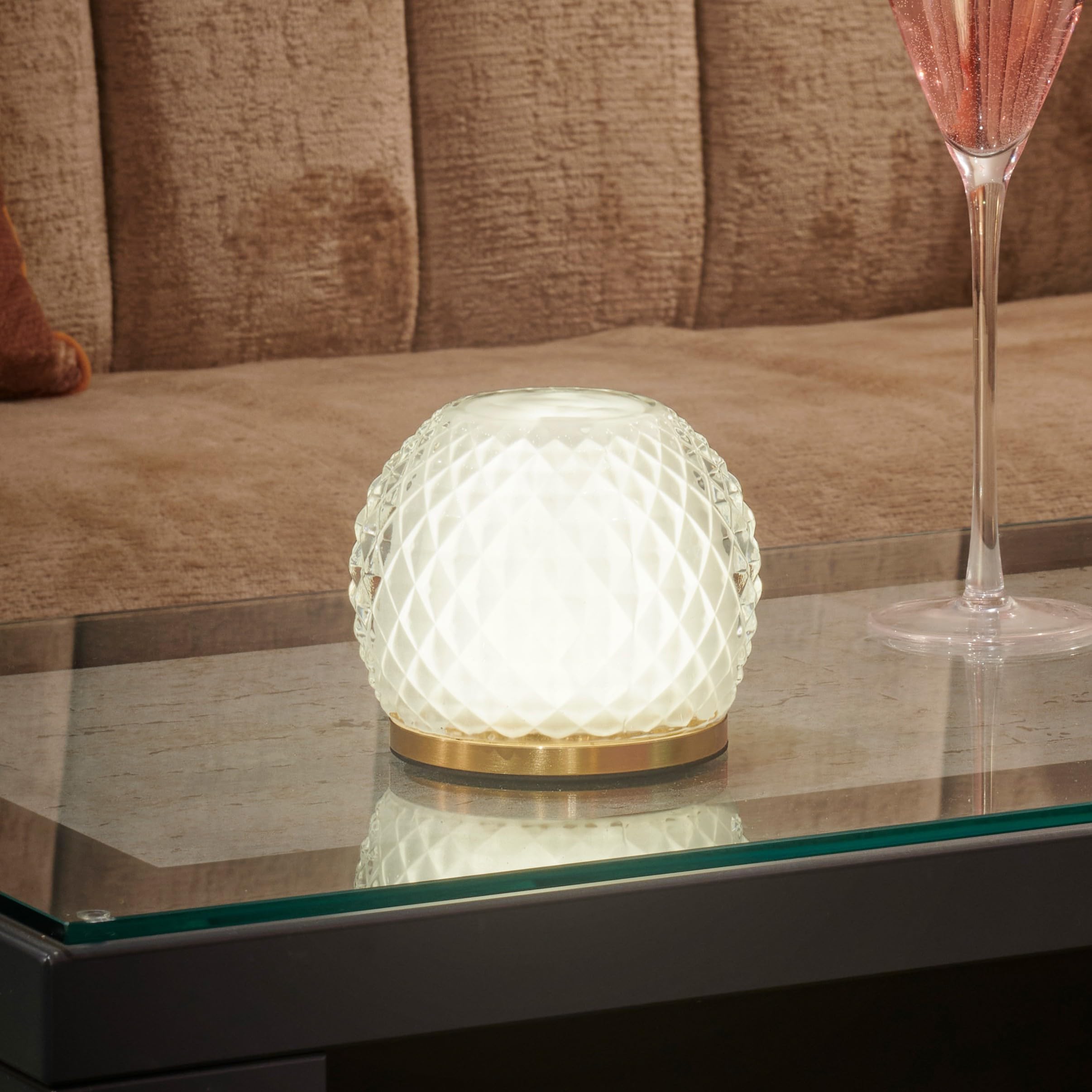 Omniance Elara Lámparas de Mesa Inalámbricas Pack de 4, 8 Fuentes de Luz | Recargable regulable cambio de color, diseño madera y cristal mate, USB-C, temporizador, para restaurante y hotel