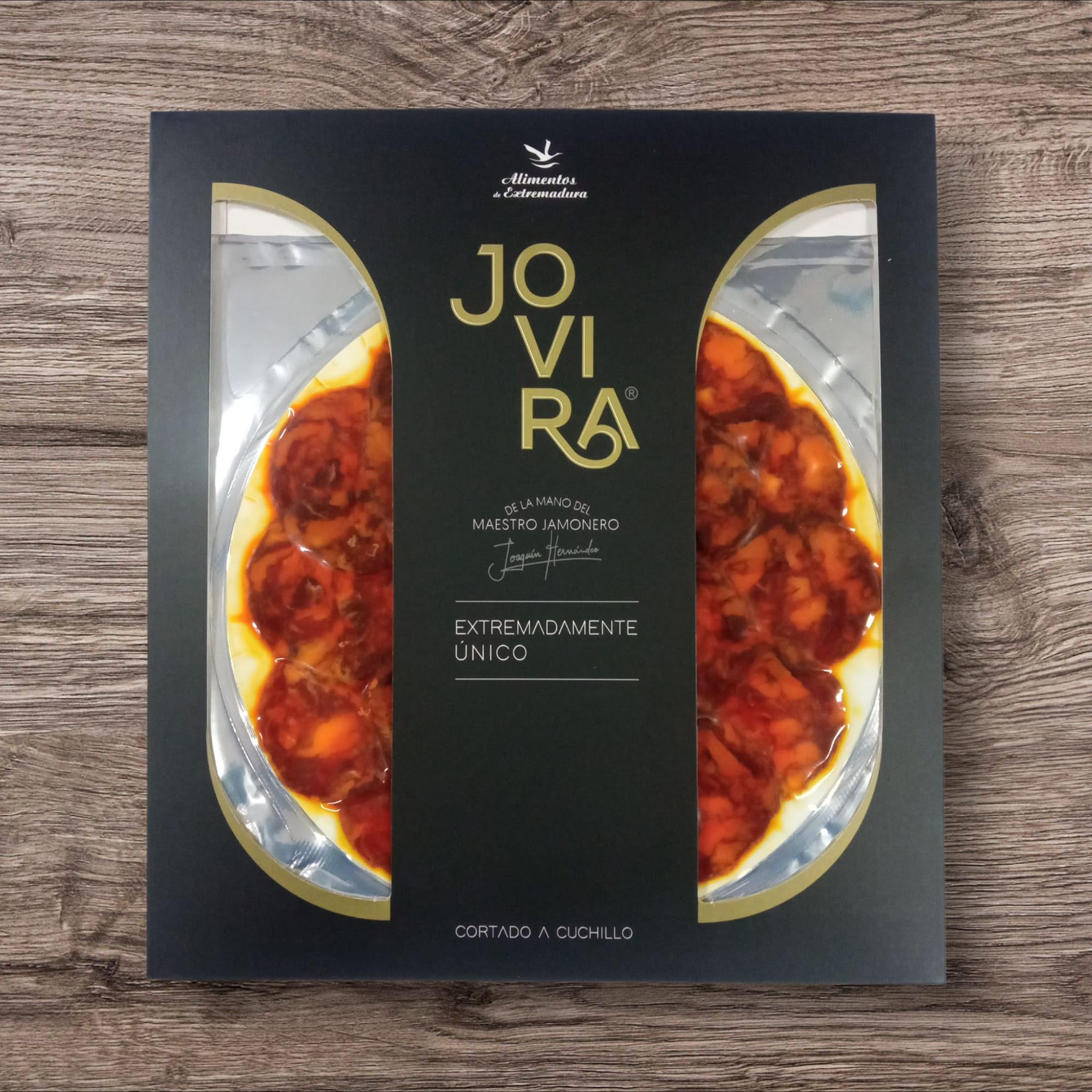 Cesta Gourmet Empresas – Loncheados Jamón de Cebo Ibérico 50% Chorizo y Salchichón 100% Bellota Lomo de Cebo Ibérico 50% Vino Tinto Habla de la Tierra Ibérico Premium de Extremadura CORAZON EXTREMEÑO