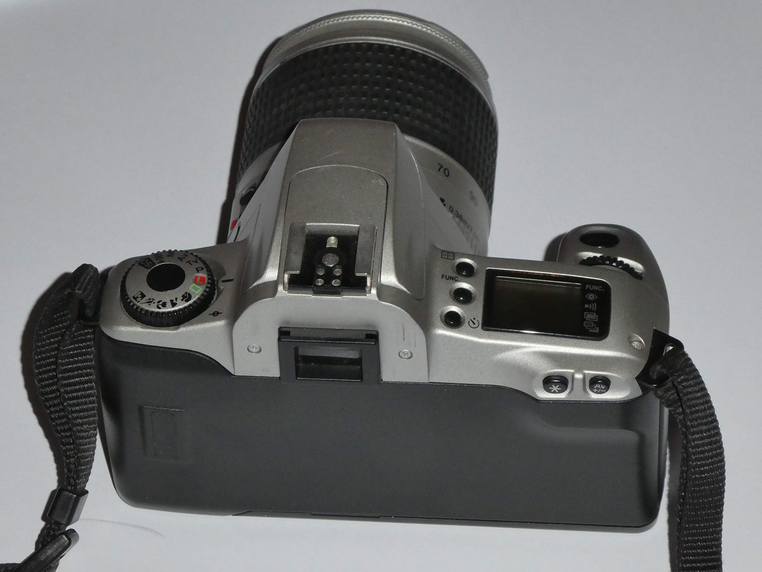 Canon EOS 300/EOS Rebel 2000 135 mm Camera