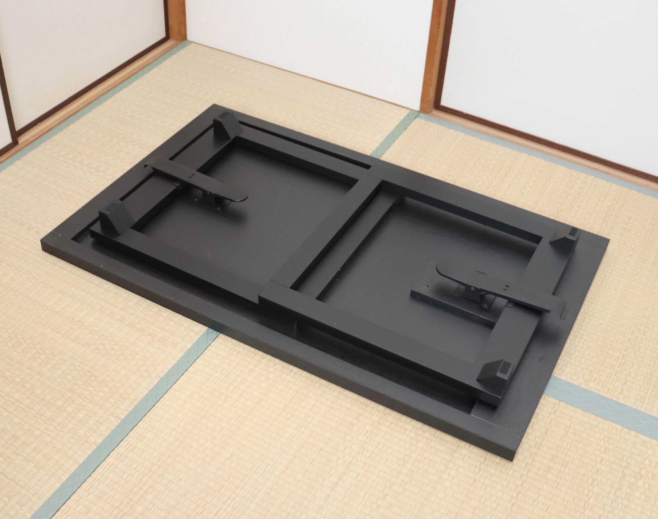 Amazon|NEW和室用テーブル5点セット 「折畳式」「専用座布団4枚付き Amazon|NEW和室用テーブル5点セット 「折畳式」「専用座布団4枚付き