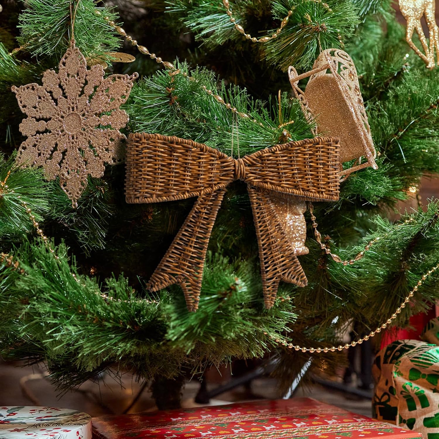 Rustic Christmas Tree Topper 11.4'' Rattan Bow Farmhouse Christmas Decor Retro Natural Xmas Tree Topper Bow for Xmas Winter Holiday Party Decoration Wall Fireplace Indoor Outdoor Ornaments