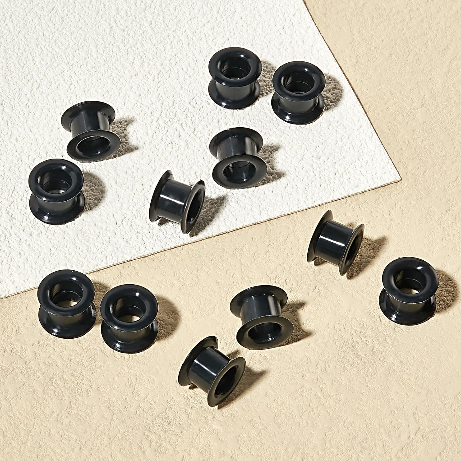 6 Pairs Black Silicone Gauges 2g 0g 00g 12mm 14mm 16mm 18mm 20mm 22mm 25mm Silicone Ear Tunnels Plugs Flexible Ear Expander Stretching Gauges Earlet Plugs for Women Men