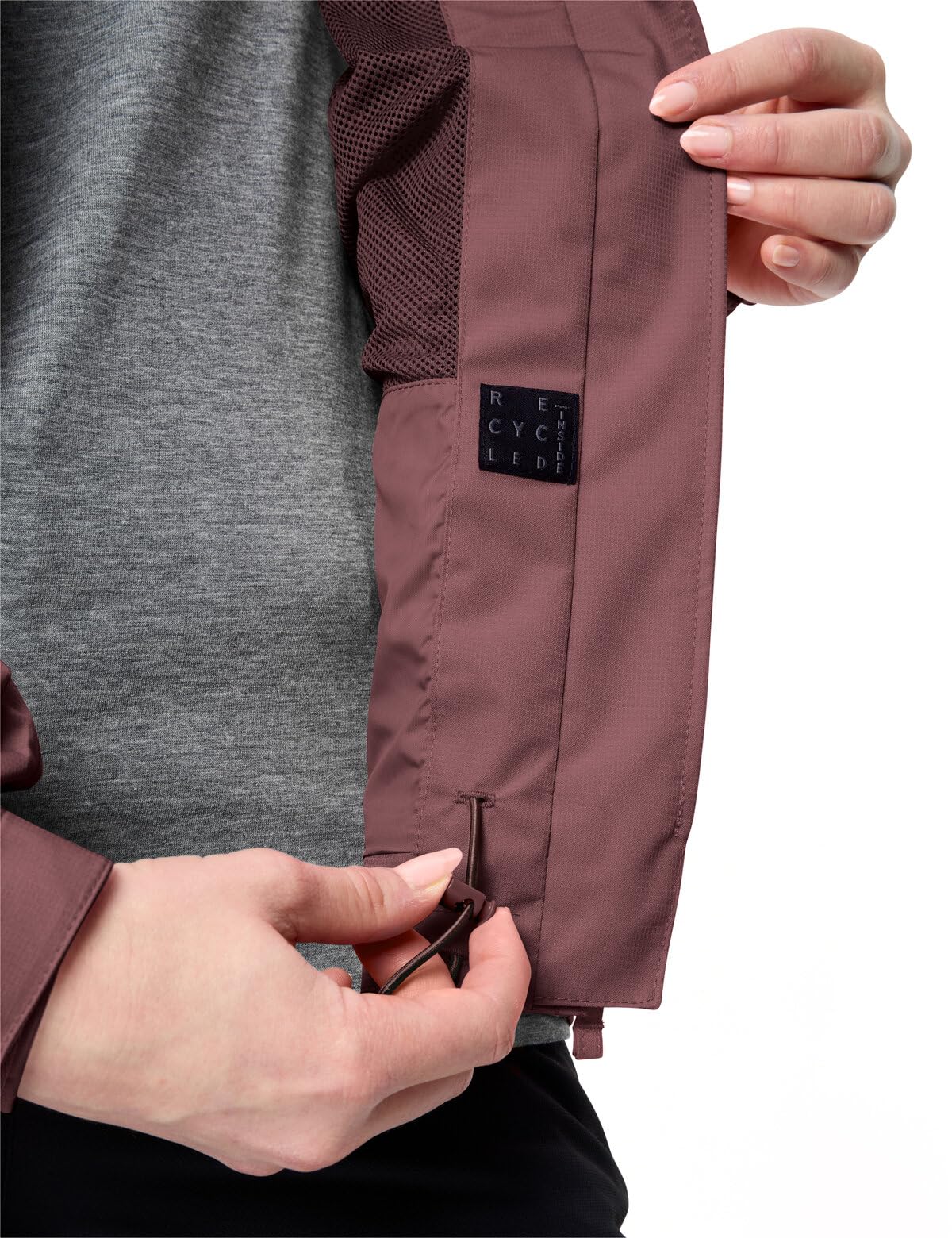 VAUDE Women's Escape Light Jacket, lekka damska kurtka przeciwdeszczowa na wędrówki, wodoszczelna, wiatroszczelna i oddychająca