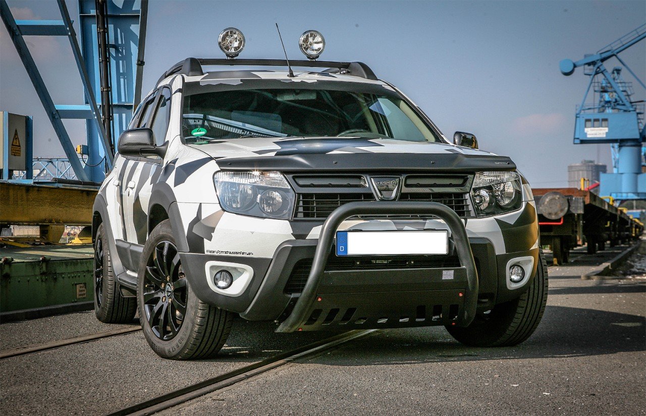 SCHWARZER Frontbügel ø 63,5mm mit Unterfahrschutz mit EG-Typengenehmigung/ABE kompatibel mit Dacia Duster (2010-2017) Rammschutz Rammbügel Frontschutzbügel