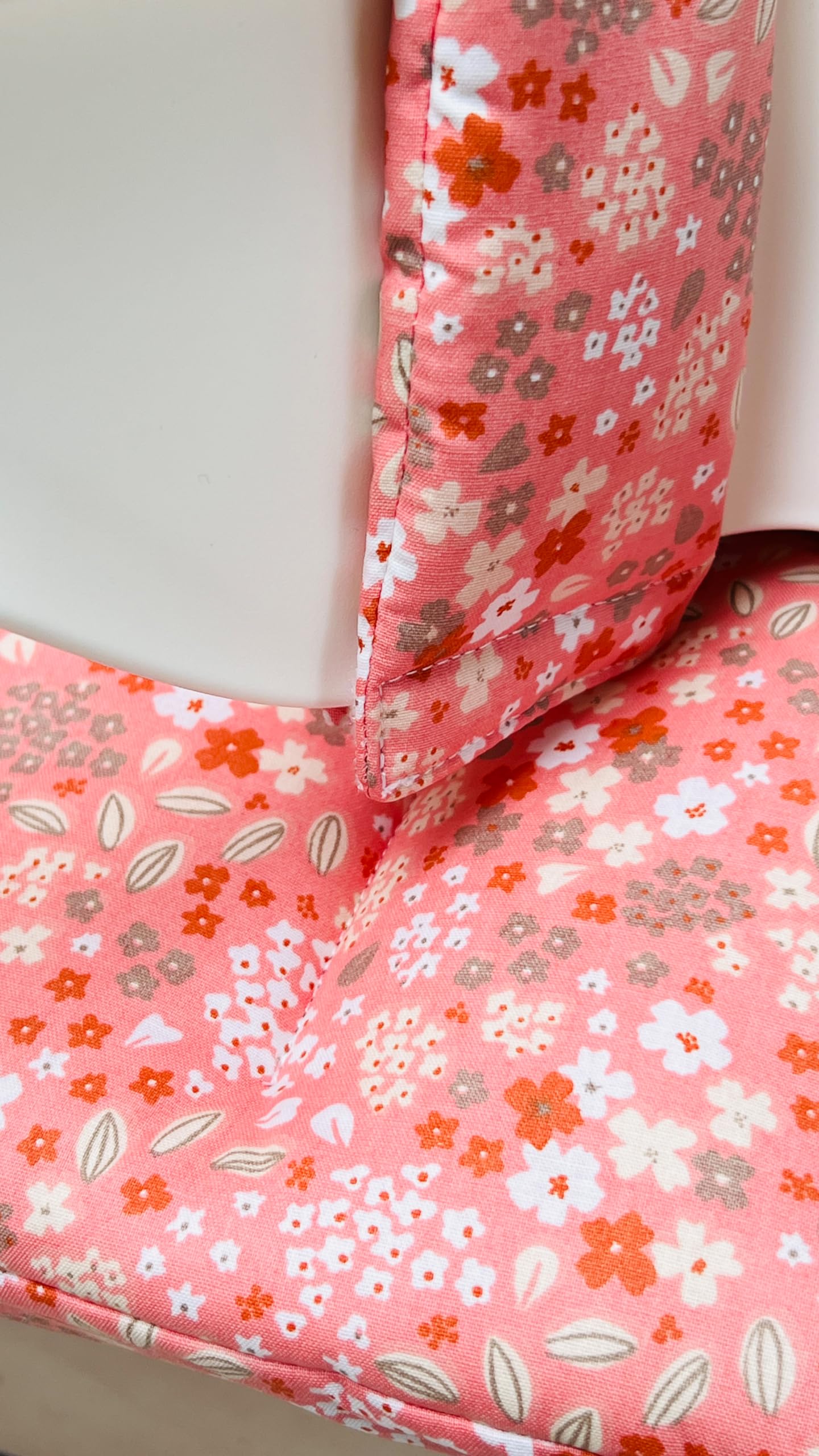 Blausberg Baby - Tripp Trapp Sitz-Kissen Set für Stokke Hochstuhl - /Polster/Sitzverkleinerer - Spring Korall Orange Rosa, Material Oeko-TEX Standard 100 Zertifiziert