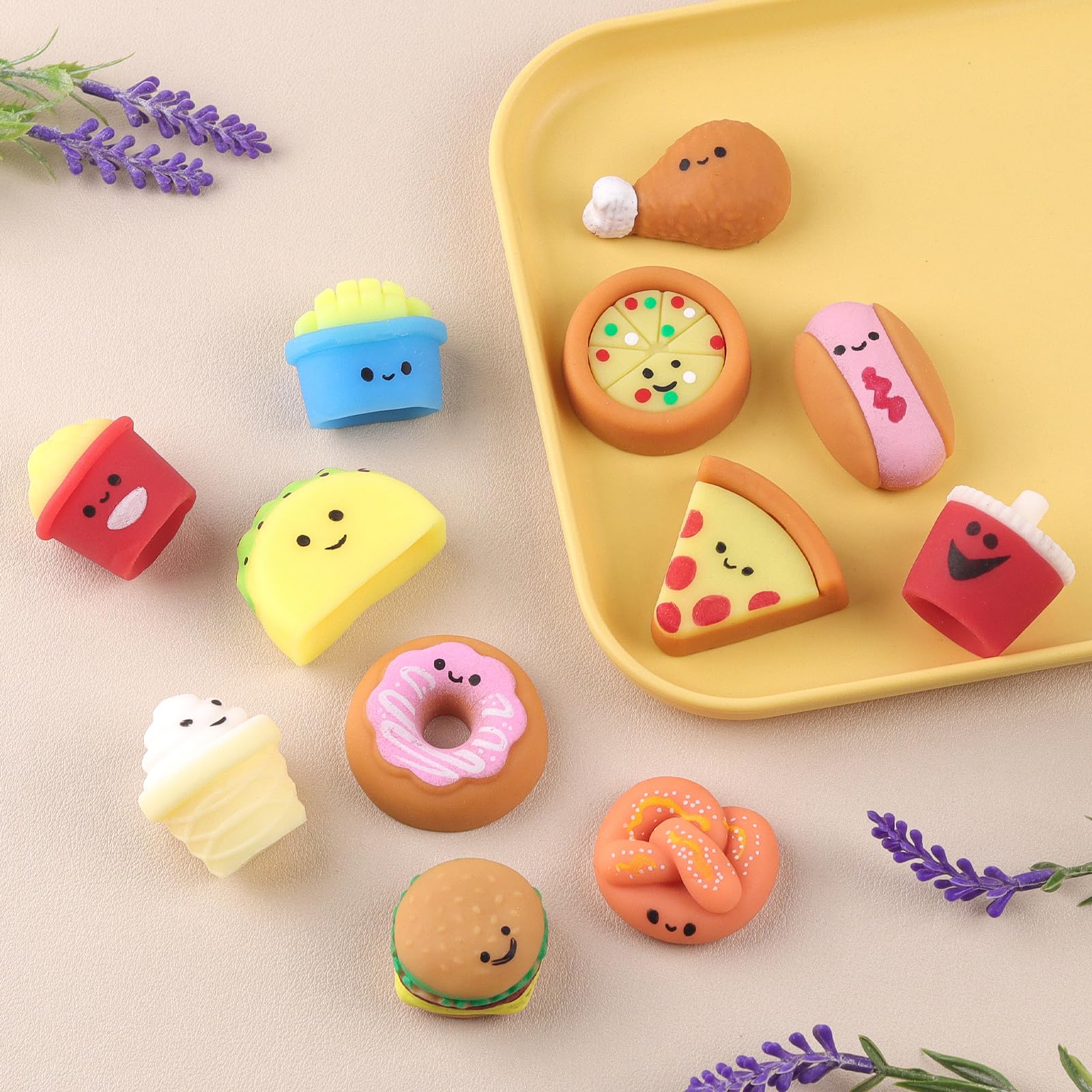 ANBOOR mini zabawki do fast foodów – 12 szt. miękkich zabawek Kawaii do walki ze stresem dla dzieci, mini zabawki typu junk food, na prezenty imprezowe i wypełnienia torby na gadżety