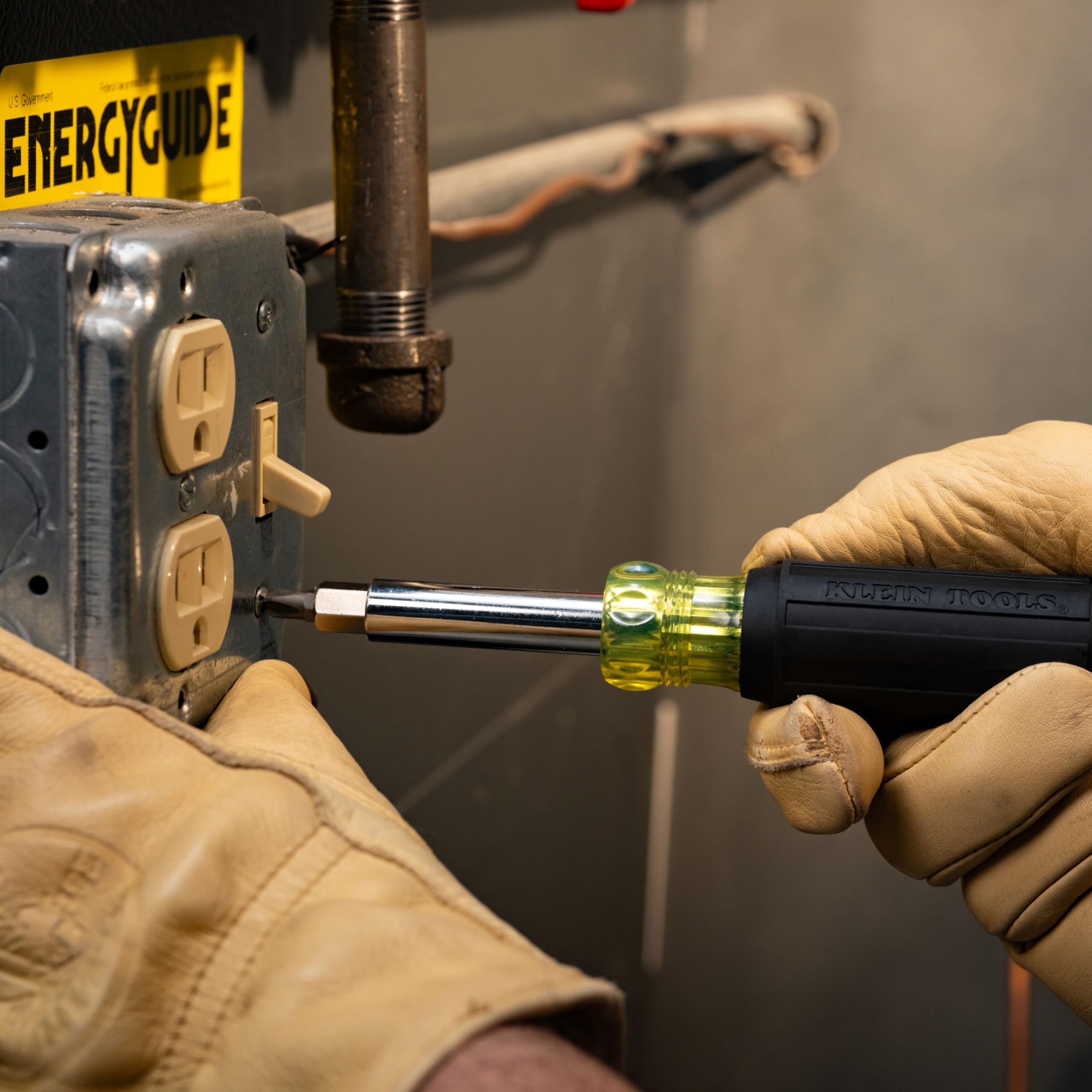 Klein Tools 32500 | Destornillador multi bit 11 en 1 | PH1 PH2 R1 R2 ranura TORX | Eje intercambiable | Mango Cushion Grip | 18,4 cm