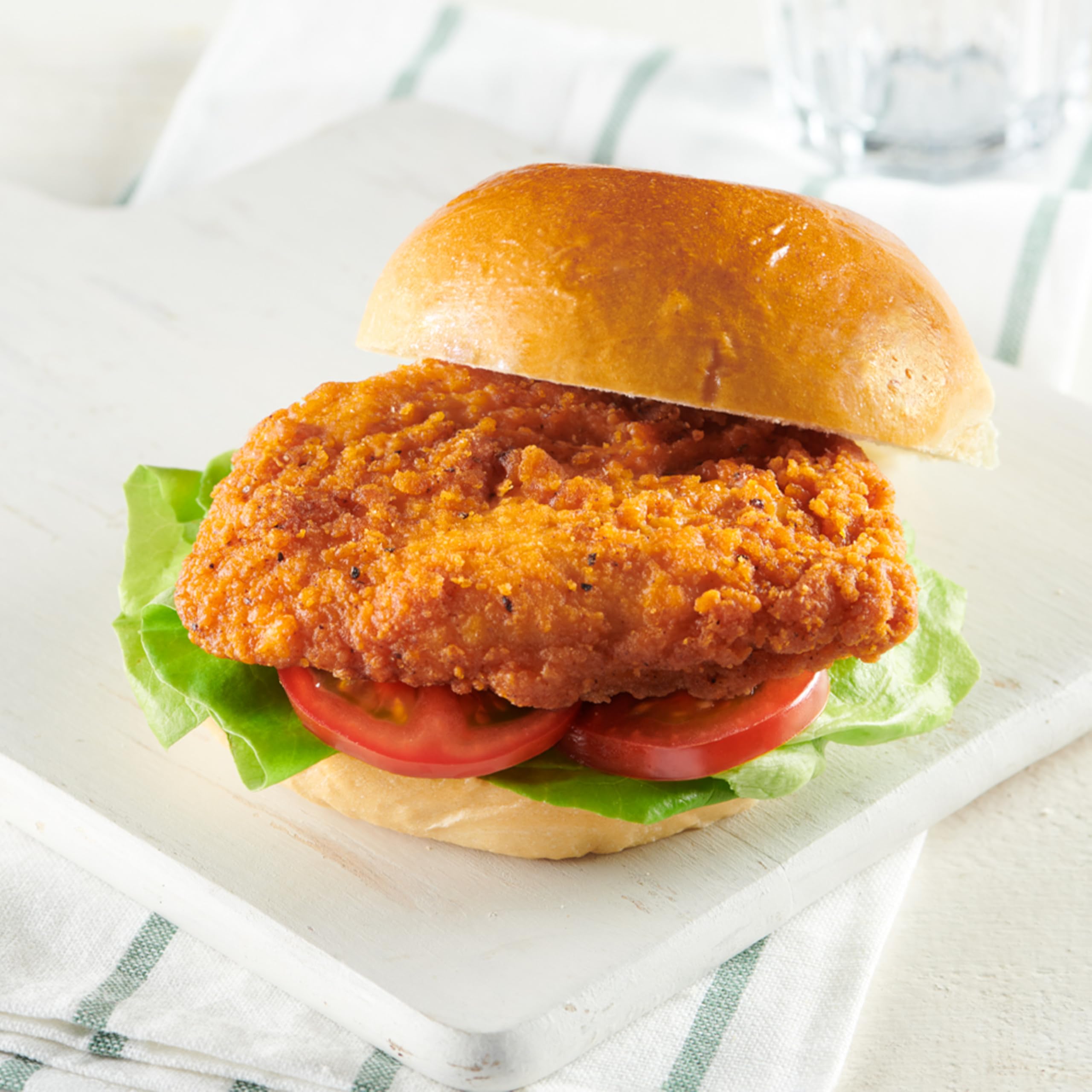 Just Bare Chicken Lightly Breaded Spicy Breast Fillets Fully Cooked 22 G Protein Frozen 1 50 LB — view 3