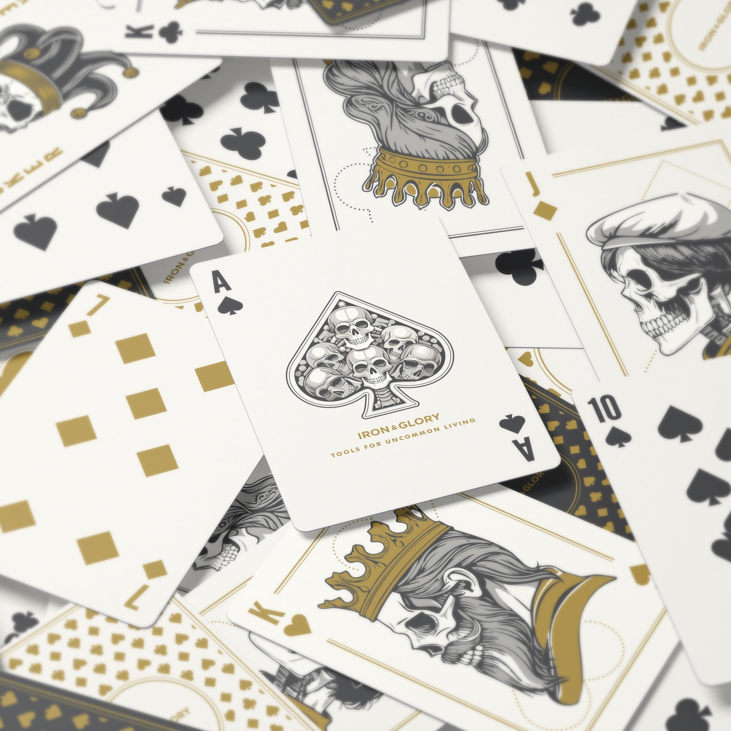 Iron & Glory - Carte da gioco Big Deal, giochi di carte, set da poker, set di carte da gioco deluxe, carte regalo, mazzi da poker, giochi da tavolo da viaggio, scatola in legno incisa, rompicapo per