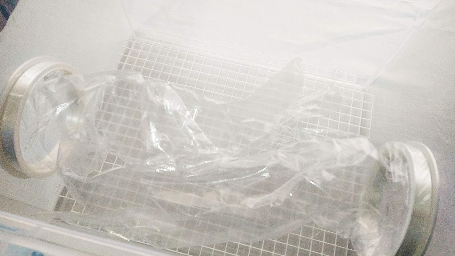 Still Air Glove Box Port Kit