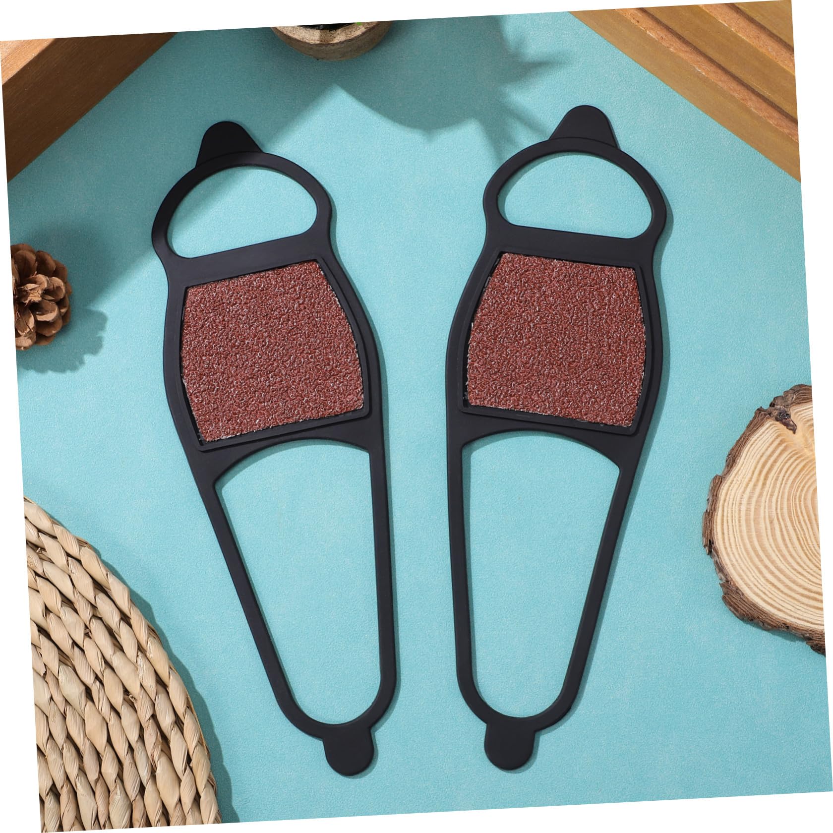 Garneck Crampons Antidérapants à pour Chaussures Revêtement de Semelle Rugueux Protection Extérieure pour Glace Neige et Randonnée Lot
