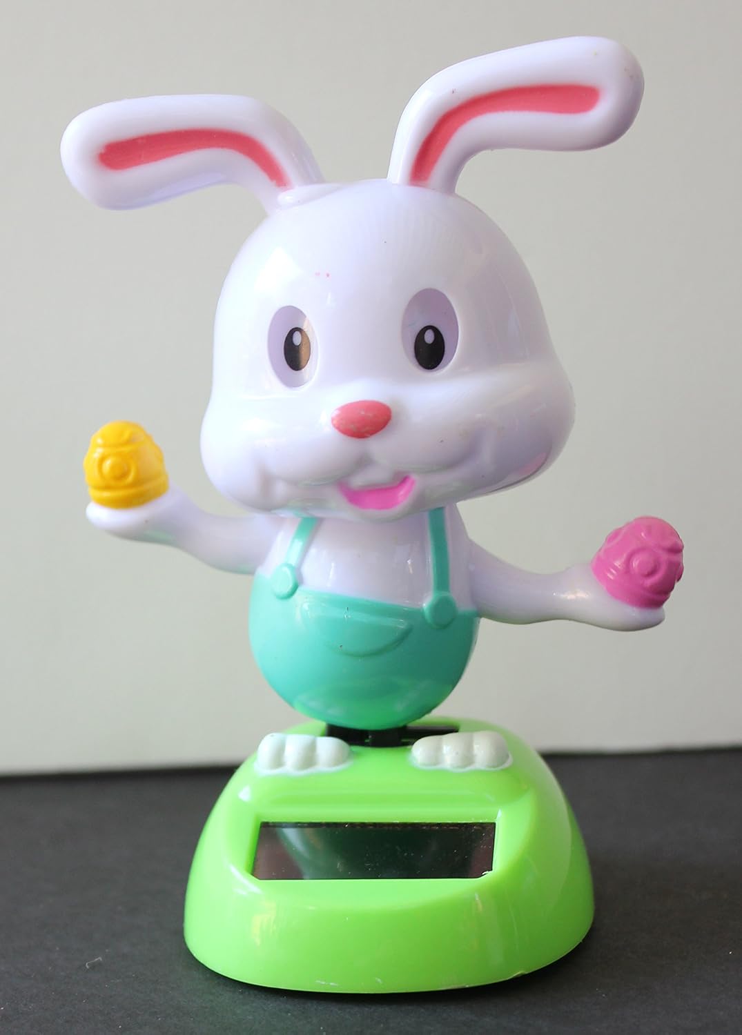 Solar Dancing Bunny 4.5" Sports & Outdoors