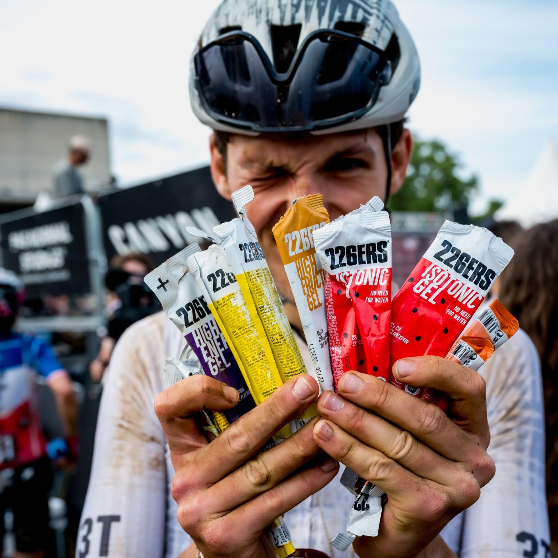 226ERS High Energy Gel, Energiegels, Zitronengeschmack, 24 Gels | Cyclodextrin, Kohlenhydrate, Natürliche Aromen, Fördert Glukoseverwendung, Fördert Verdauung
