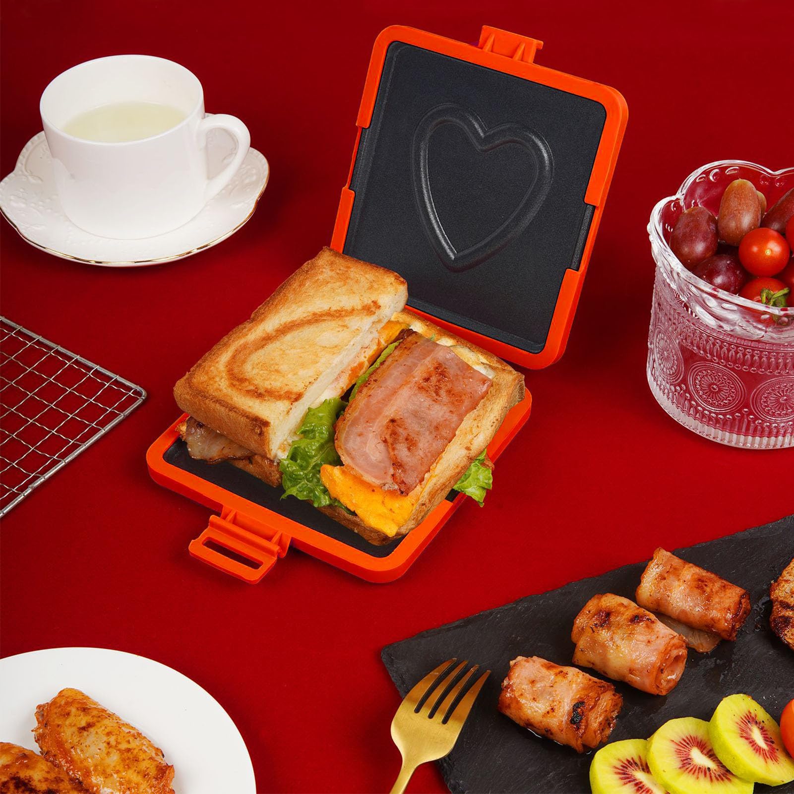 Toaster, Microwave Toaster, Sandwich Maker, Panini Maker, Dishwasher Safe, Time Saving, Fast, Toastie in Microwave Oven, Effortless Cleaning Solution (Red)