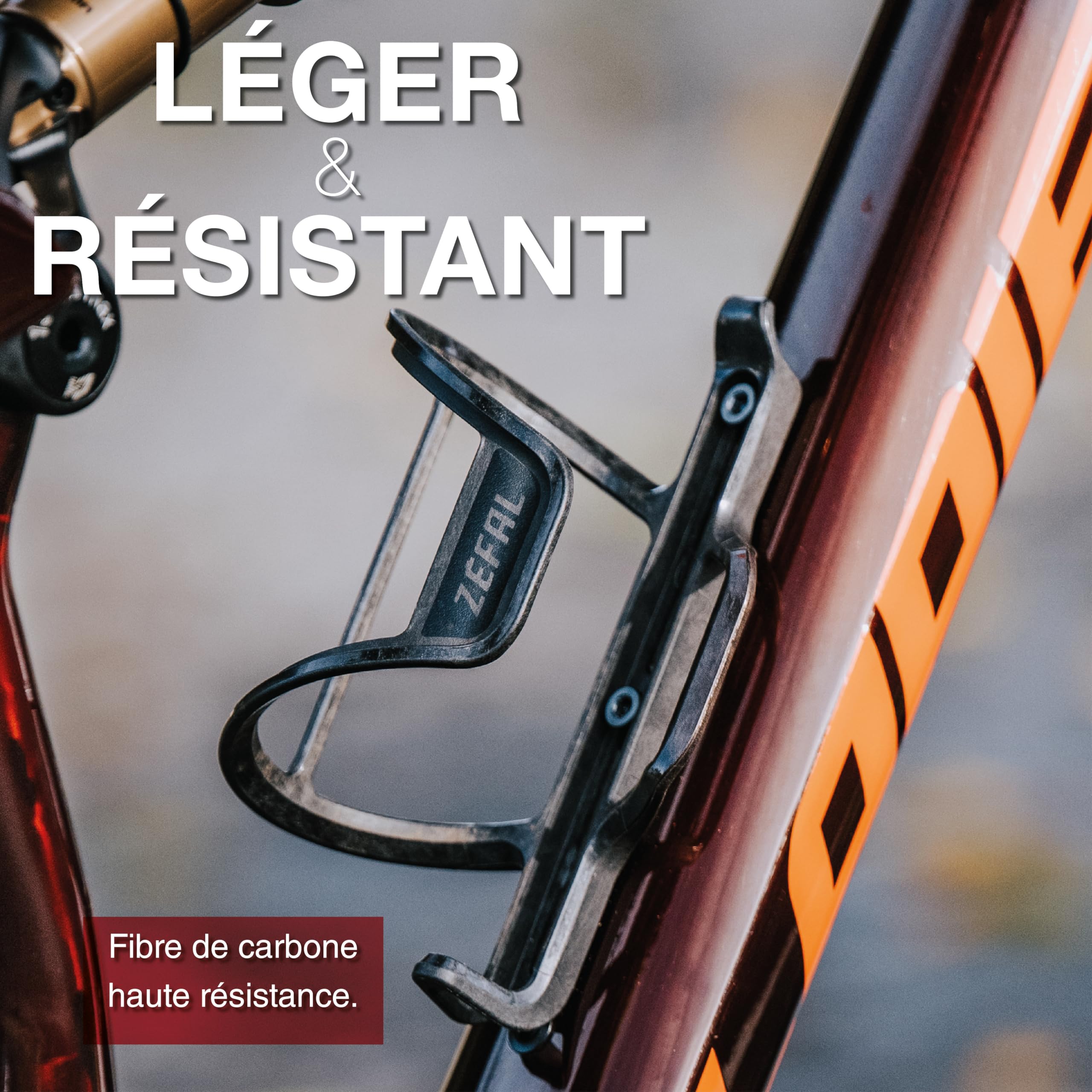 ZEFAL Pulse S2 à Droite - Porte Bidon Vélo à Ouverture Latérale - Porte Gourde Velo Légère - Porte Bidon VTT ou Vélo de Route en Fibre de Carbone - 28 g - Fabriqué en France, Noir