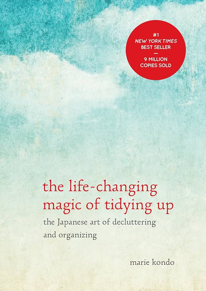 Marie Kondo tidying