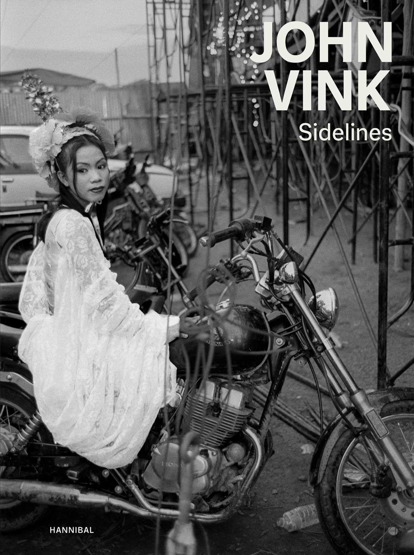 Sidelines by John Vink (Dutch) HARDBACK 9789464941883