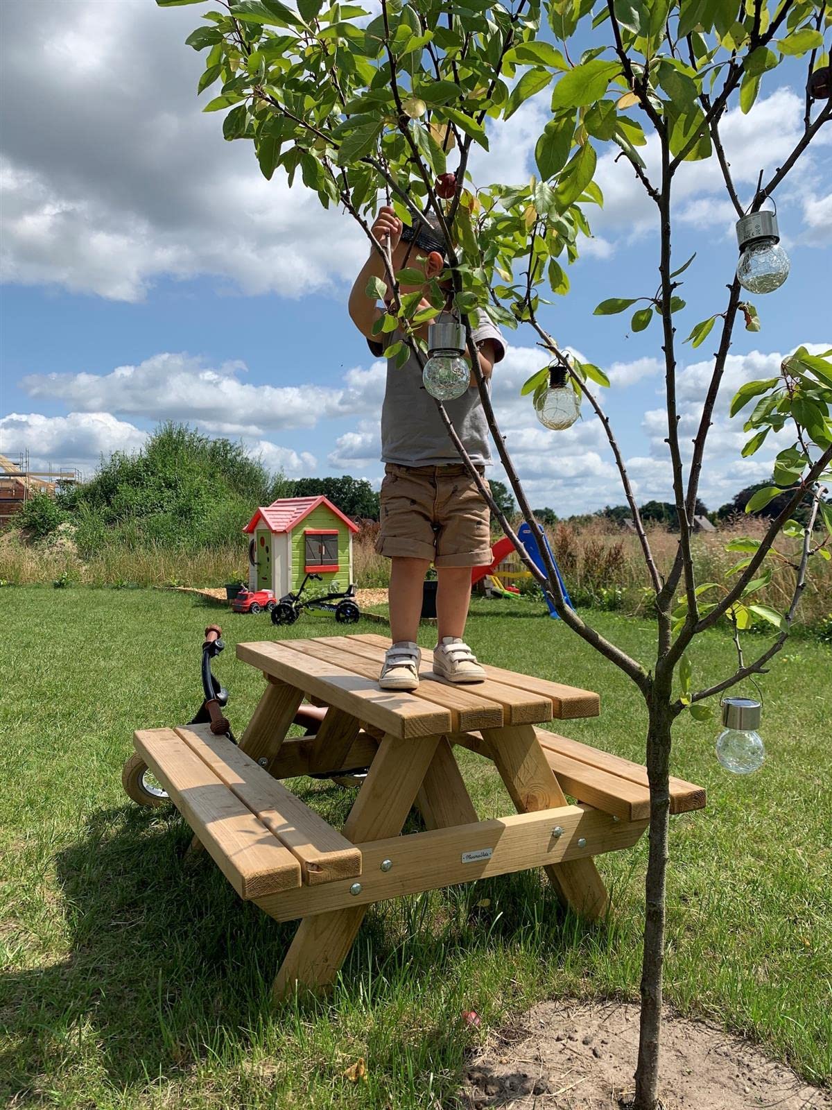 MaximaVida Kinder-Picknicktisch aus Holz Tallinn 100 cm