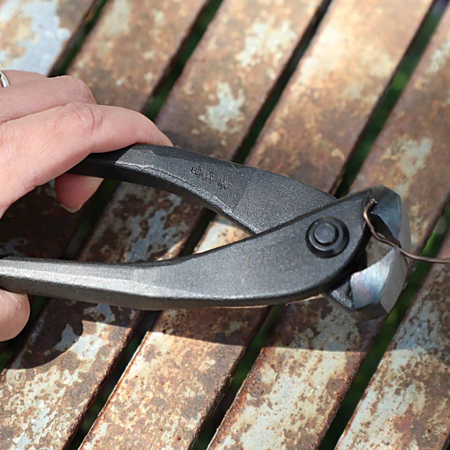 Wazakura Hand Forged End-Cutting Pliers Nippers MADE IN JAPAN 8.25inch(210mm), Kuikiri Japanese Carpentry Tools - Kuikiri Black
