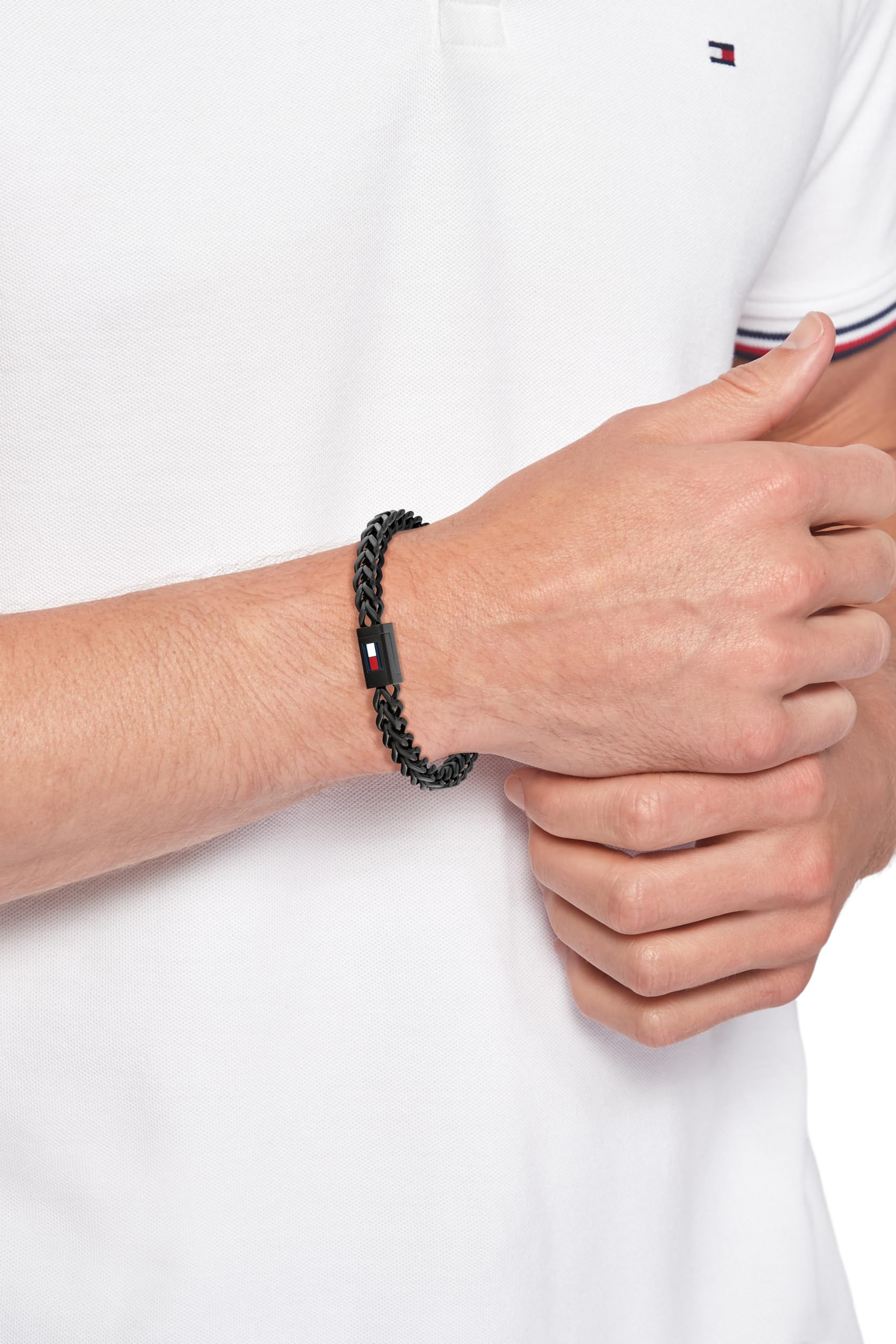 Tommy Hilfiger Jewelry Bracelet en Chaîne pour Homme en Acier Inoxydable avec le Drapeau Iconique de Disponible en Argent, Or ou Noir