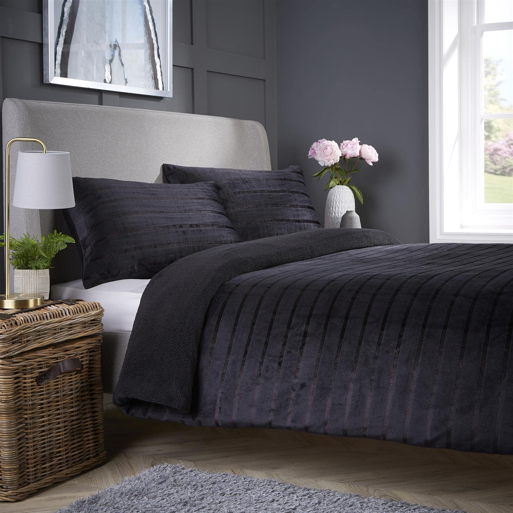 Olivia Rocco Teddy Duvet Cover Set Stripe Fleece Soft Fluffy Quilt Sets Thermal Warm Cosy Snug Bedding, Double Black