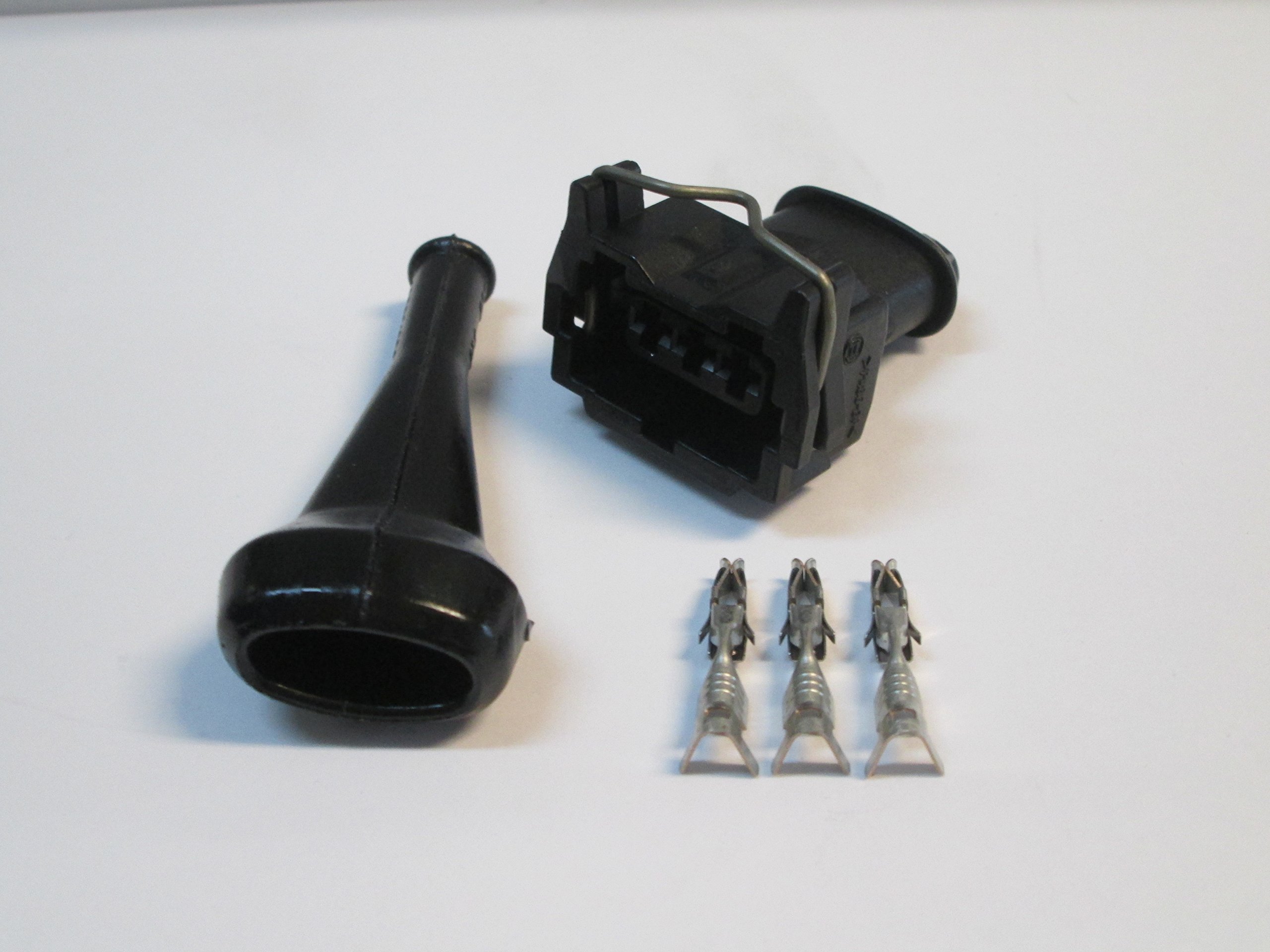Amazon.com: BOSCH Connector Housing 1928402579 : Automotive