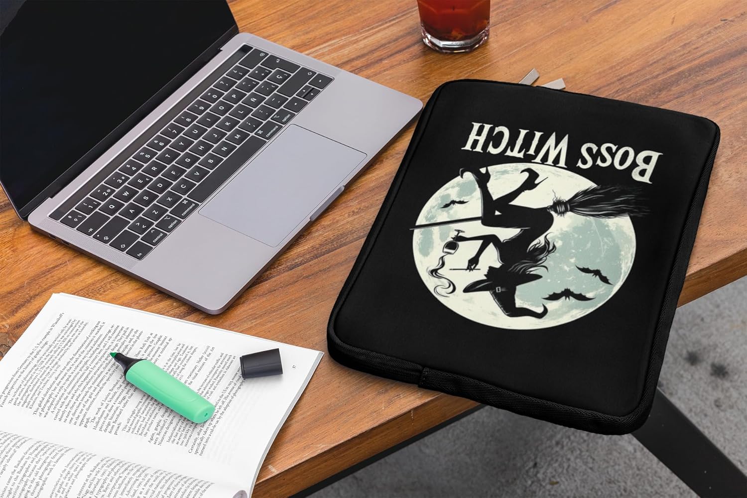 Boss Witch - Gothic Laptop Sleeve - A Witchy Alternative Laptop Case Ideal for Travel, Work and Play (15 Inch)