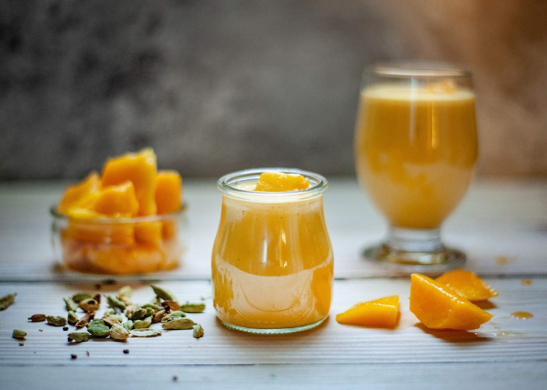 La Perla Mango in Scheiben - 96x 230g Dose - leicht gezuckerte Mangoscheiben eingelegte Mango fruchtige Mangostücke Mangofrucht Obstkonserve vegan glutenfrei schonend verarbeitet