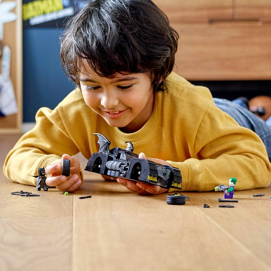 れページ Amazon.co.jp: LEGO DC Batman Batmobile: Pursuit of The Joker