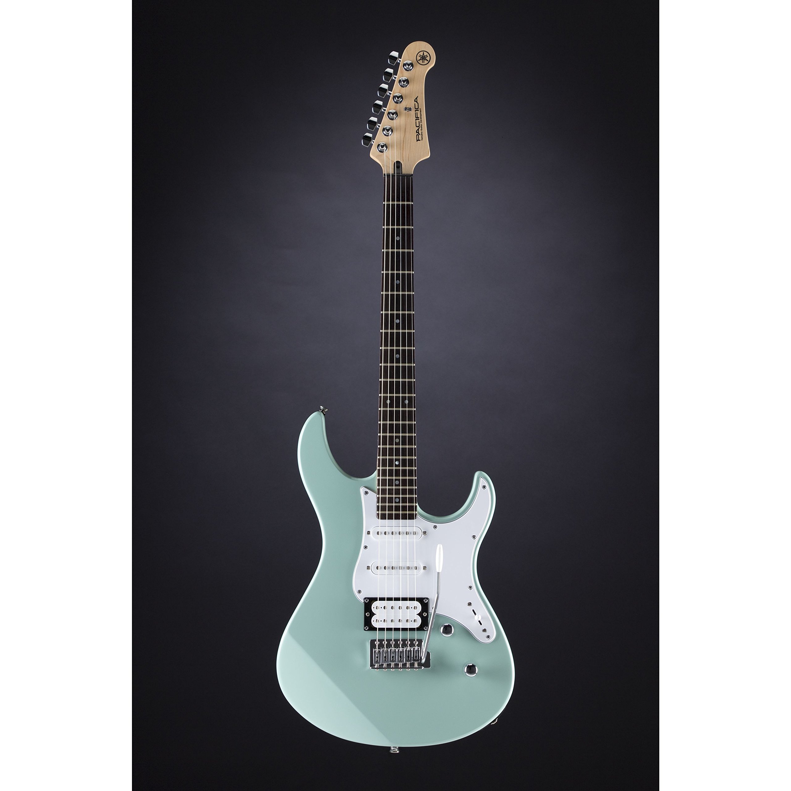 Yamaha Pacifica 112V Chitarra Elettrica - Chitarra di Alta Qualità per Principianti dal Design Elegante - Suono Versatile grazie al Selettore Pickup a 5 Posizioni, Blu Chiaro