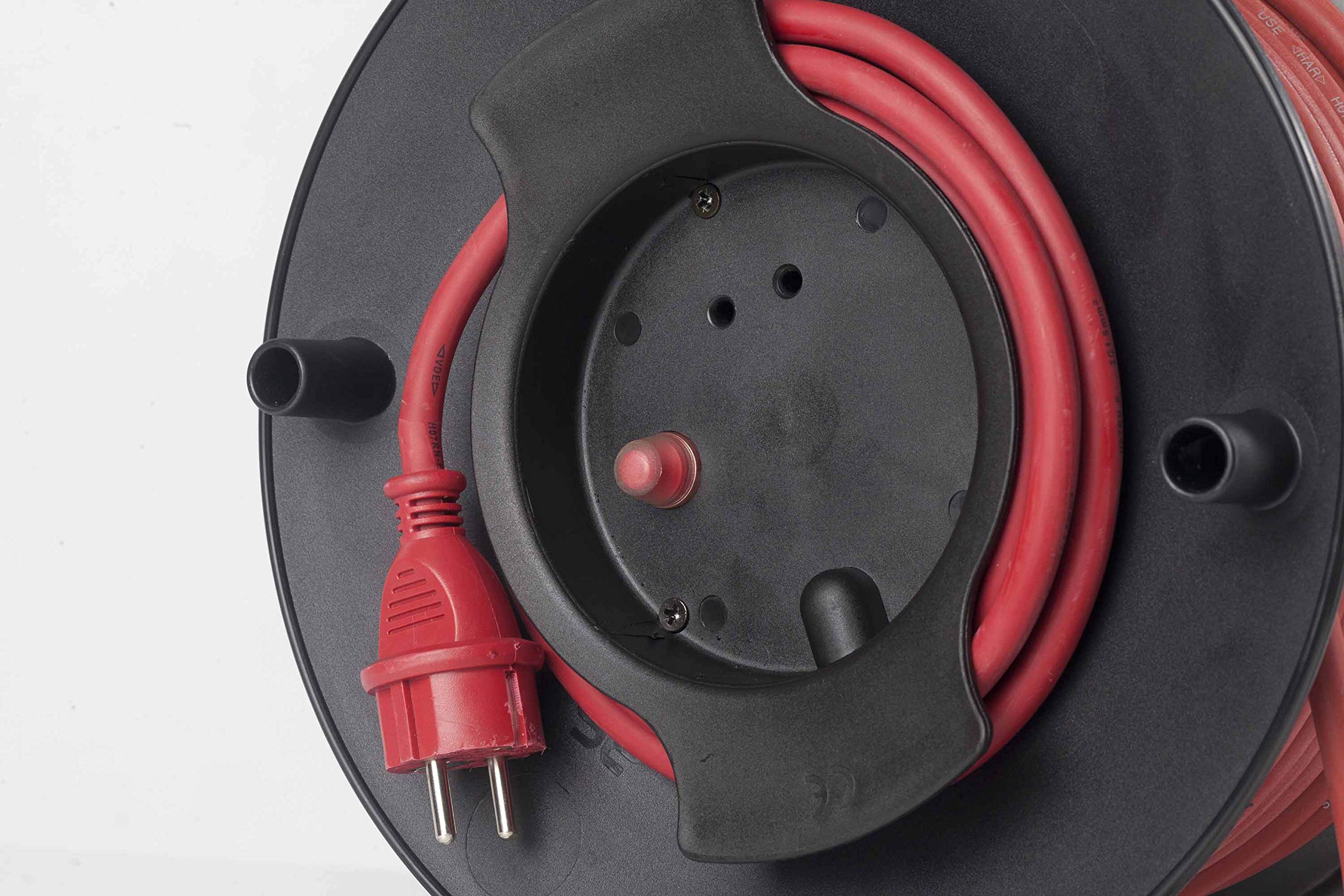 as - Schwabe Sicherheits-Gerätekabeltrommel 25m Kupplung mit Sicherheitsdeckel, 1,5m Anschlussleitung mit Schutzkontaktstecker, rot, 230V, 16A, max. 3500W, H07RN-F 3G1,5, Made in Germany, IP44, 12232