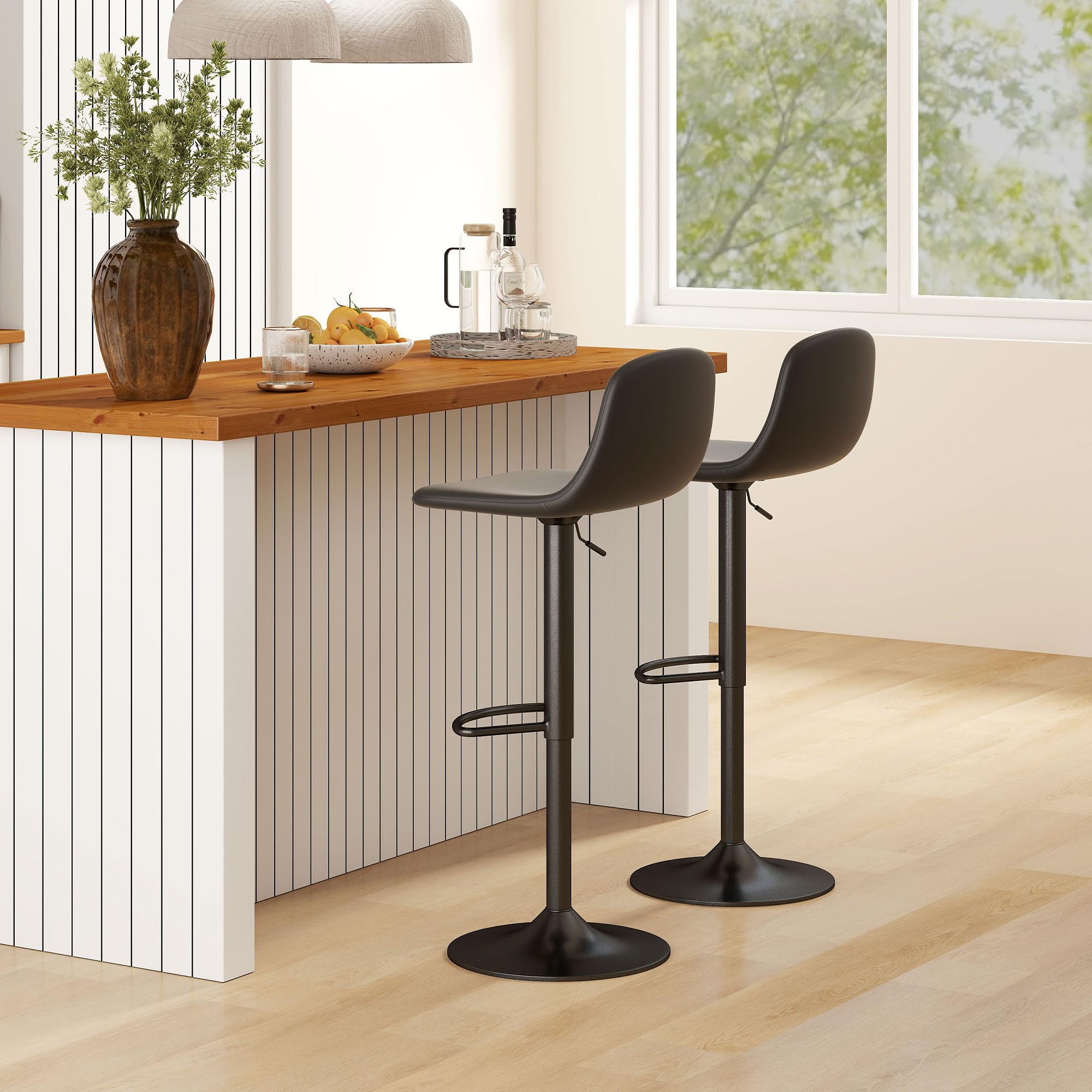 HOMCOM Juego de 2 Taburetes de Bar Taburetes Altos de Cocina Regulable en Altura 84-104 cm con Respaldo y Reposapiés Tapizado en PU Giratorio en 360° para Comedor Mostrador Negro