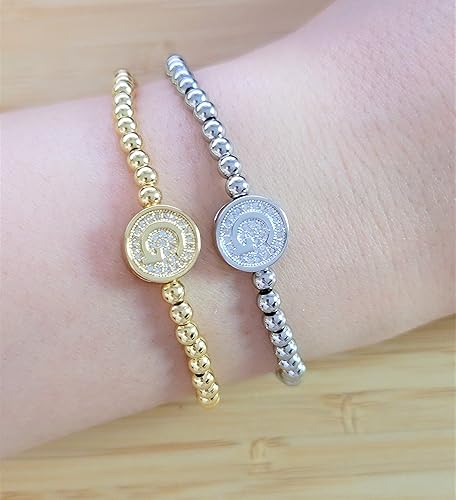 Vista 4 de by you - Pulseras con iniciales para mujer, 26 letras del alfabeto, dije redondo, acero inoxidable, oro y plata