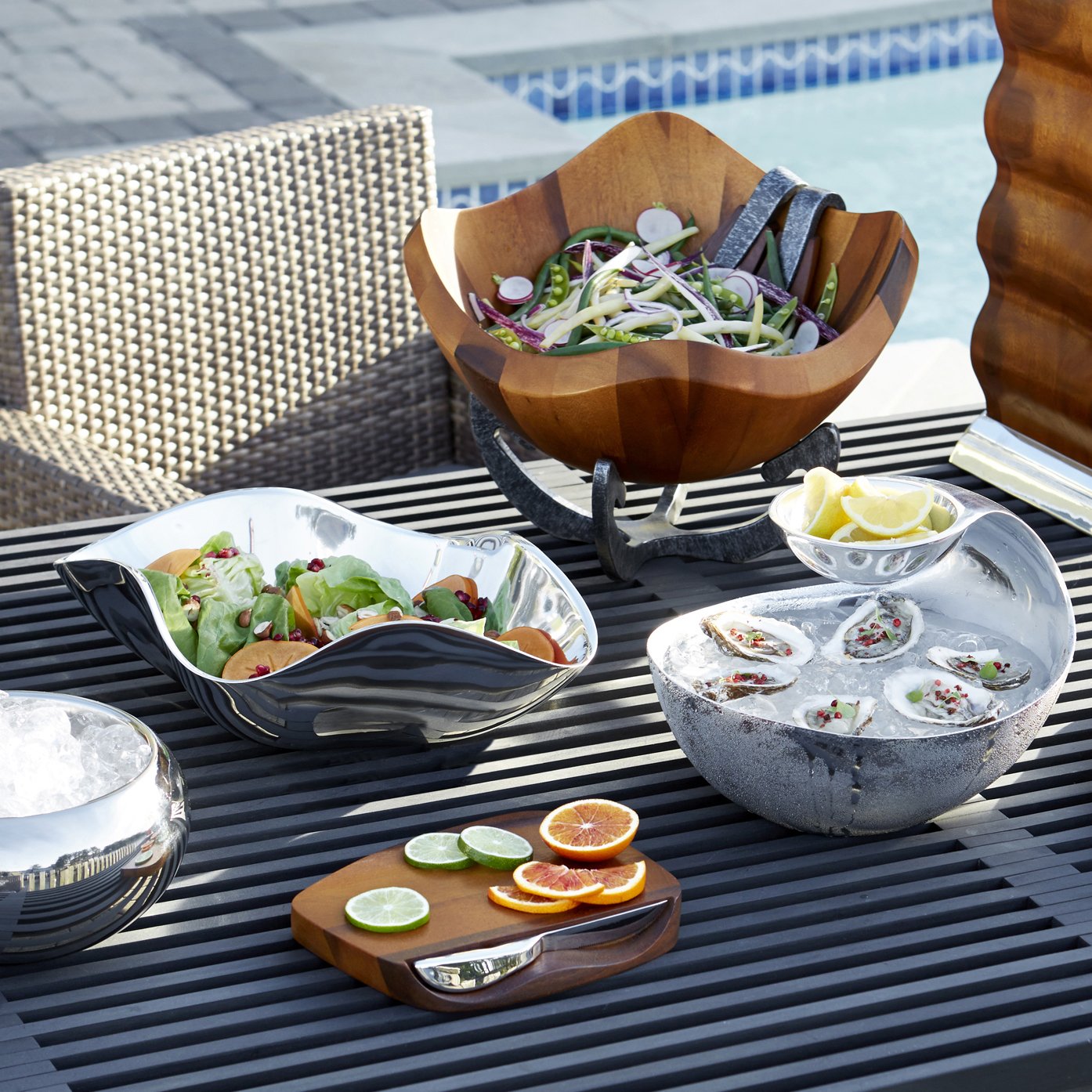 Nambescoop Server Two Tiered Chip And Dip Bowl Cold Hot - Main Image