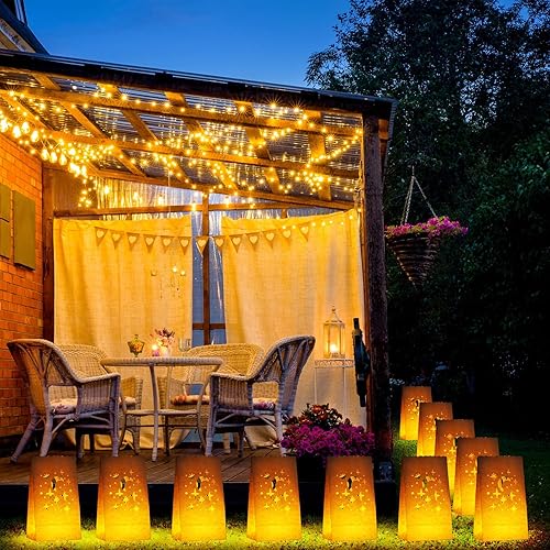 Vista 18 de 50 juegos de bolsas de luminarias con velas que incluyen 50 velas LED sin llama, velas de té LED y 50 bolsas luminarias para Navidad, Acción