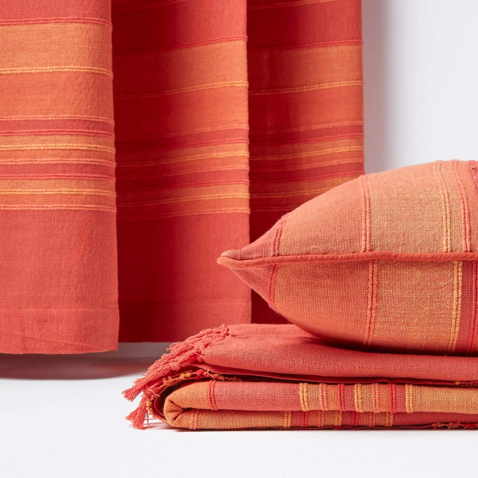 HOMESCAPES Jeté de lit/Jeté de canapé Orange à Rayures de 230 x 255 cm en Pur Coton appartenant à la Collection Stripes