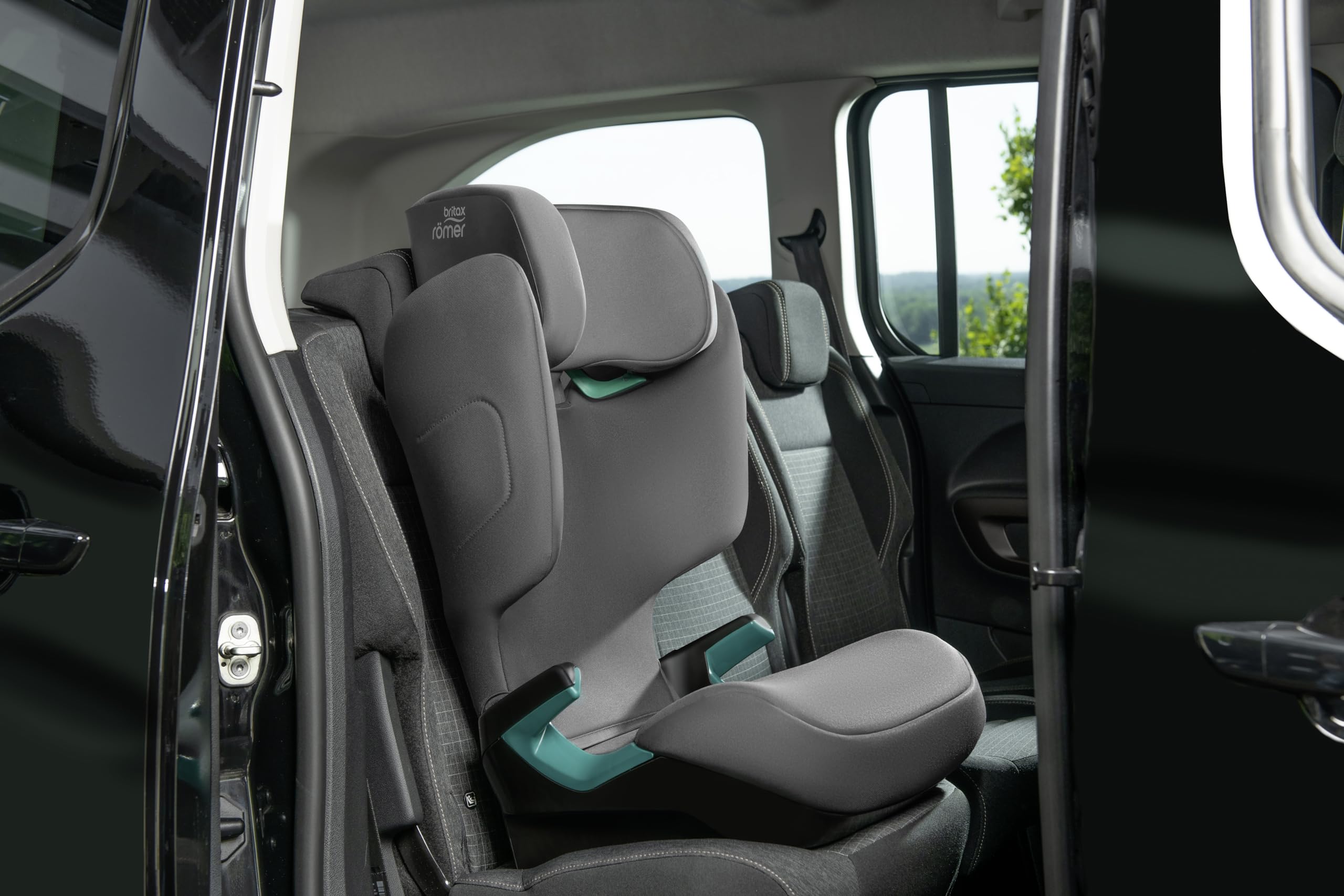 Britax RÖMER Seggiolino Auto ADVENTURE PLUS 2, Bambini da 100-150 cm (i-Size), da 3.5-12 anni, Night Blue