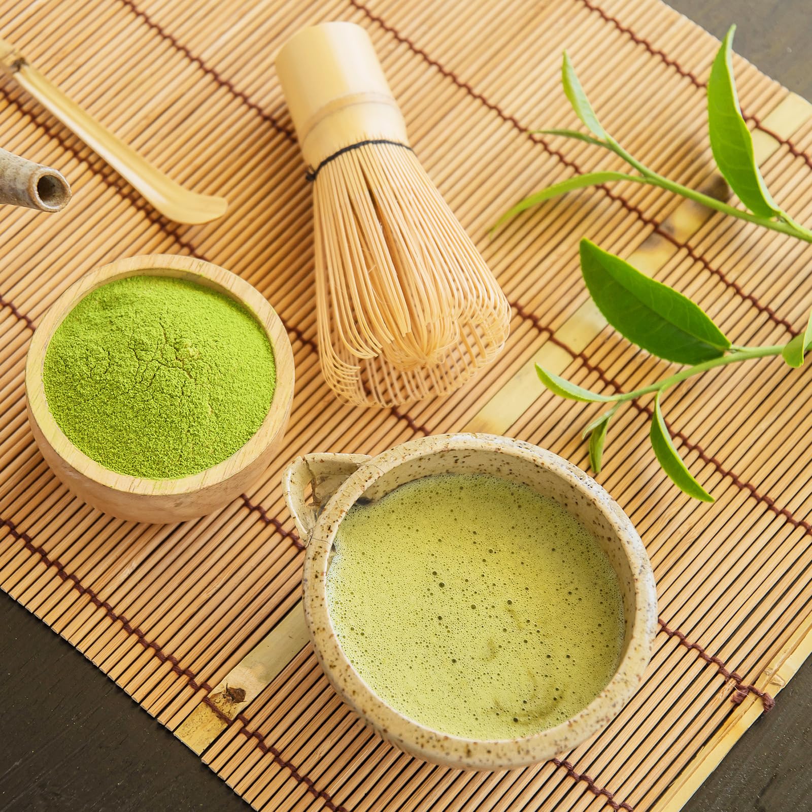 Trzepaczka do herbaty Matcha Chasen z naturalnego bambusa, częściowo ręcznie wykonana, do przygotowywania i mieszania zielonej herbaty Matcha, w kolorze złotym