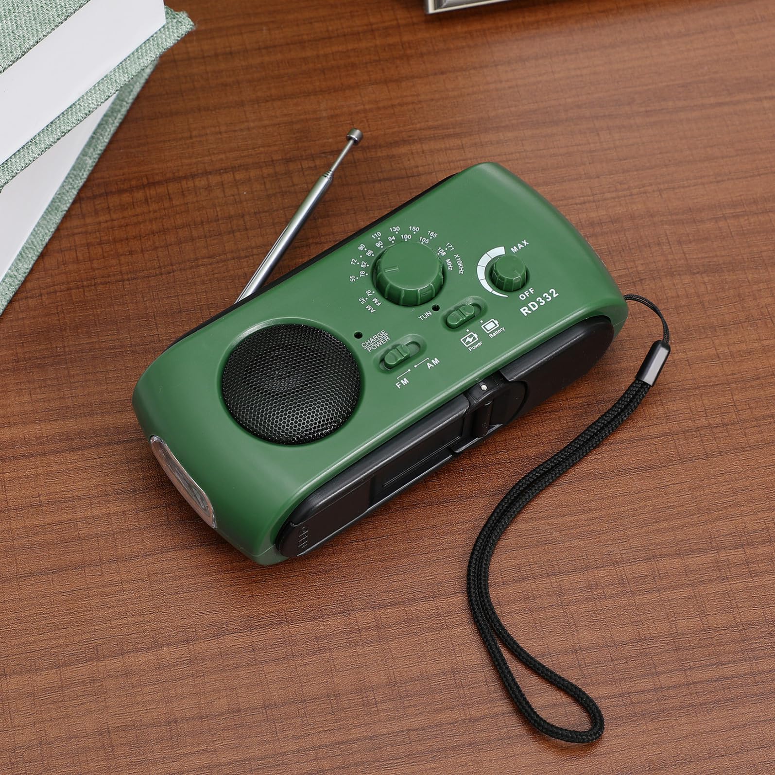 OSALADI Radio Solar con Manivela De Emergencia con Linterna Led Y Cargador De Teléfono Móvil