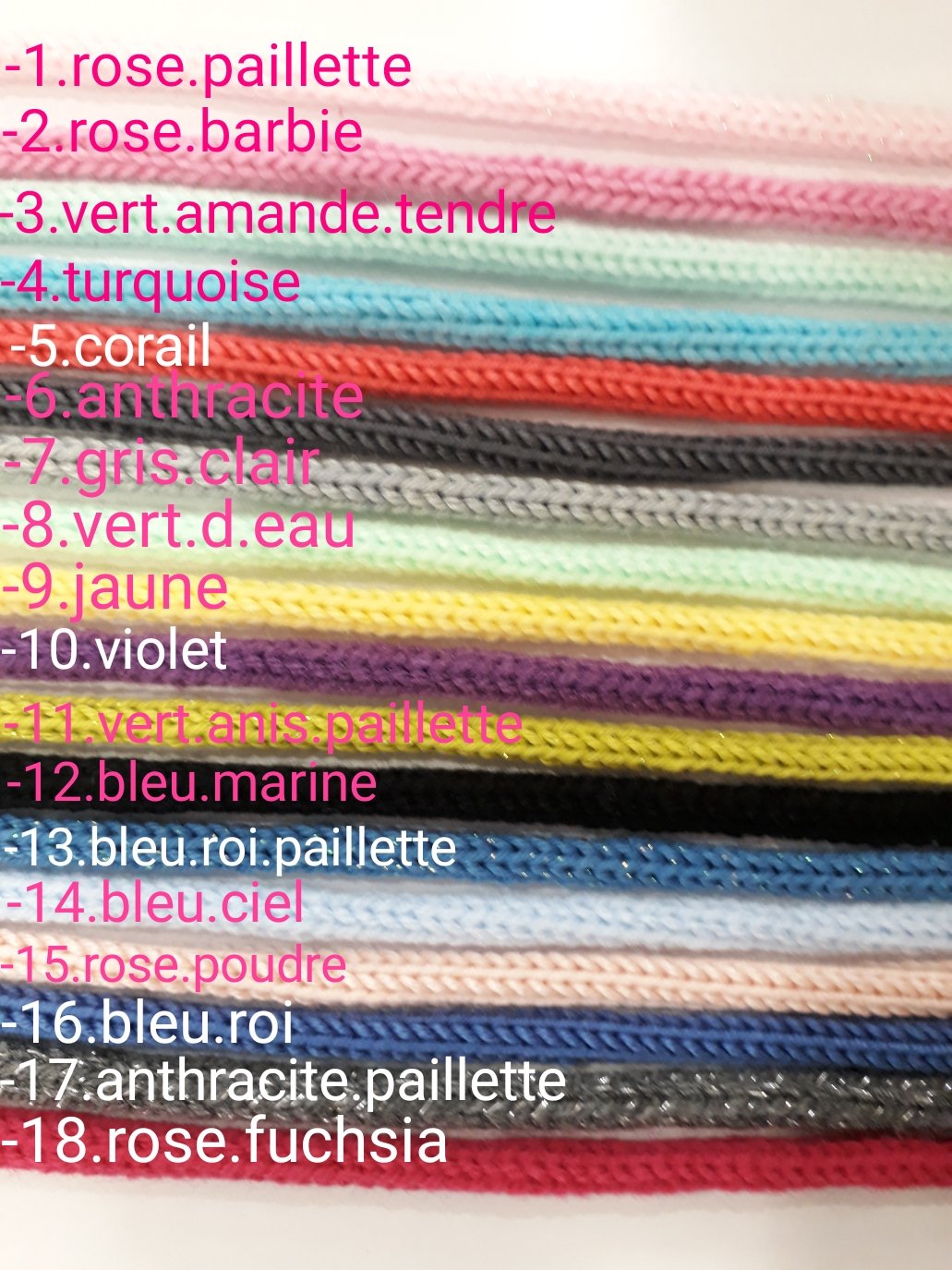 Prénom en tricotin, 7 lettres + coeur, 18 couleurs au choix