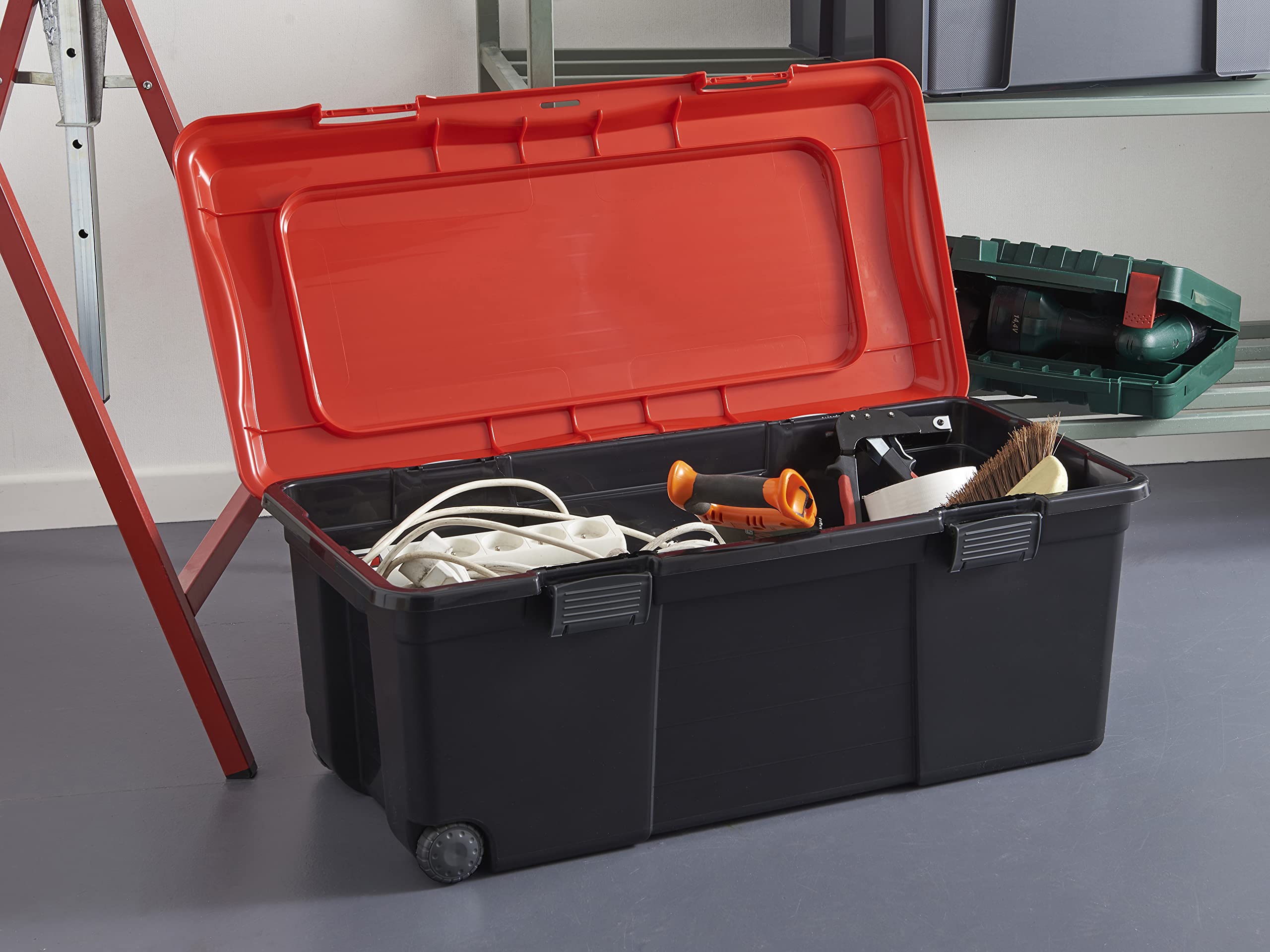 Sundis 7682024.0 Camper Baule, Plastica, Nero/Rosso, 80 x 40 x 34 cm