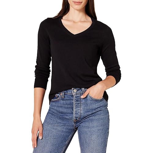 Amazon Essentials Women's Classic-Fit Lightweight Long-Sleeve V-Neck Sweater (Available in Plus Size)