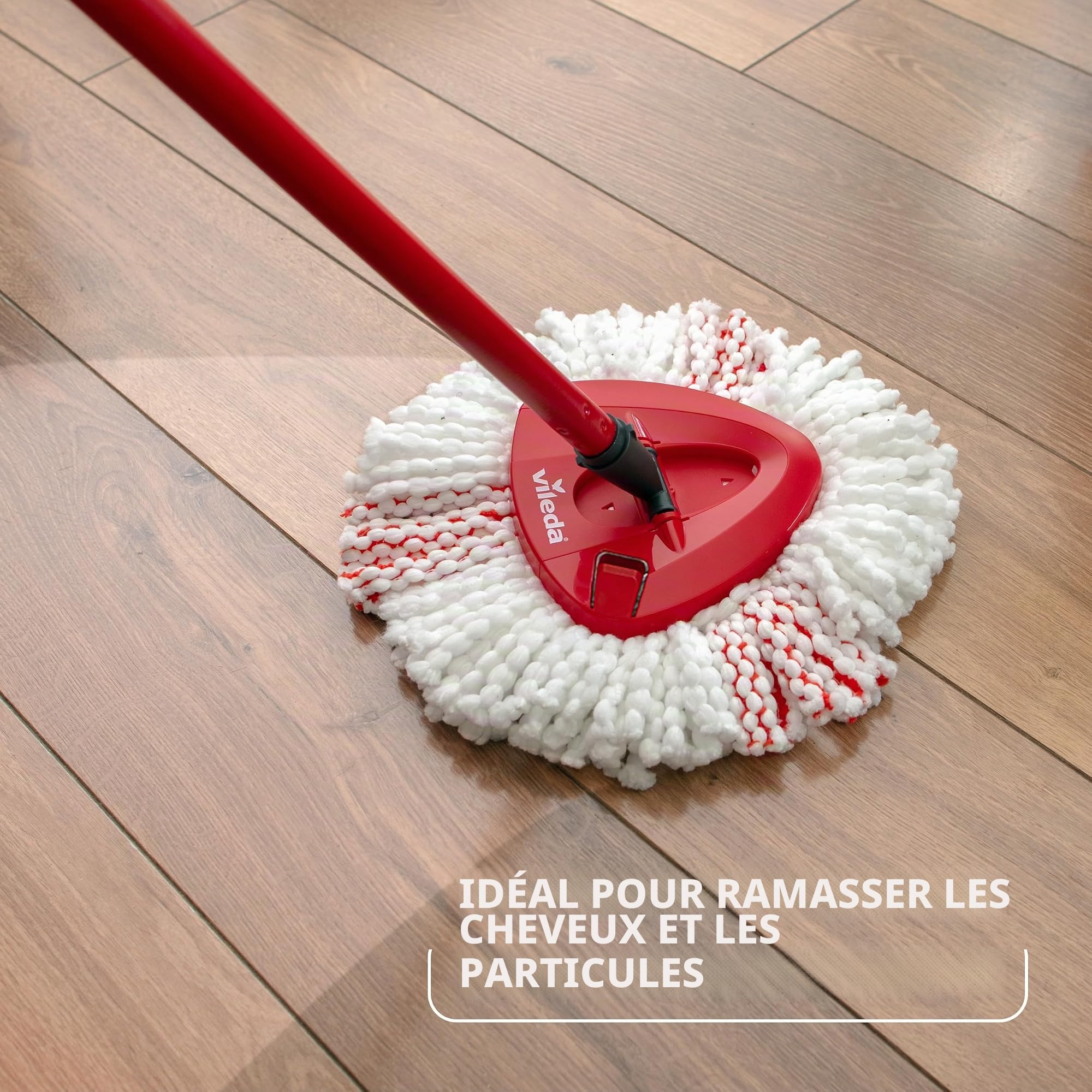 Vileda Ensemble Balai et Seau pour Les sols Turbo avec essoreur actionné par pédale | Manche télescopique 65-131 cm | Tête de Balai en Microfibre | Nettoyage en Profondeur avec Un Minimum d’Efforts