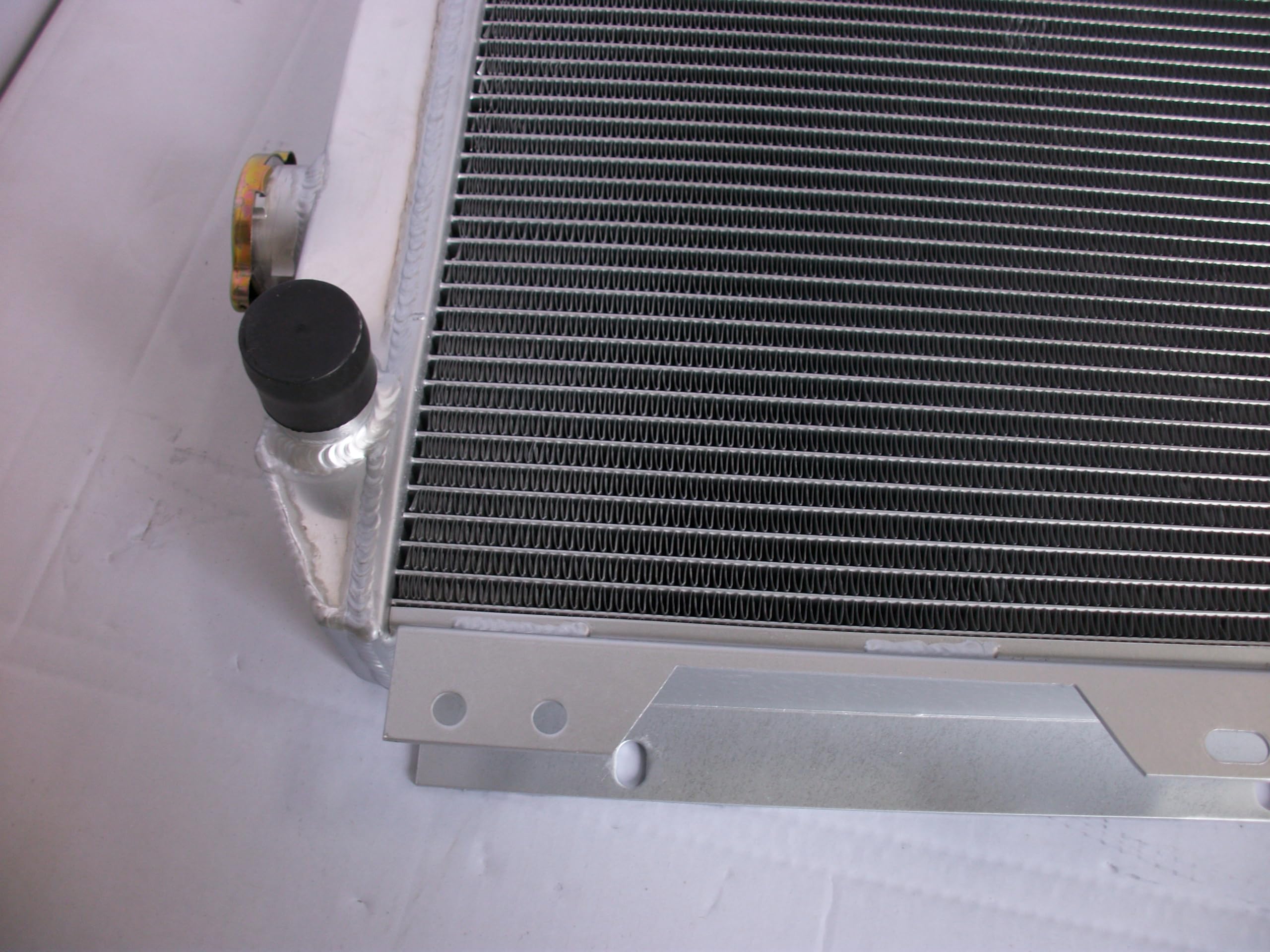 Radiatore in Alluminio per Ford Escort 1600/2000 Capri MK2/MK3 GECP Cortina OHV 1.3/1.6/2.0L Benzina 1970-1988